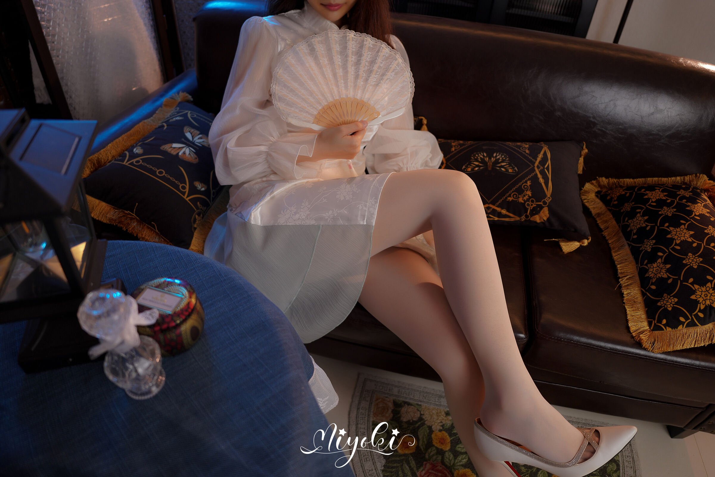 Misaki Suzuki - Phù Thế Hoa Hương Ẩn Toàn Tập (Thượng + Hạ)