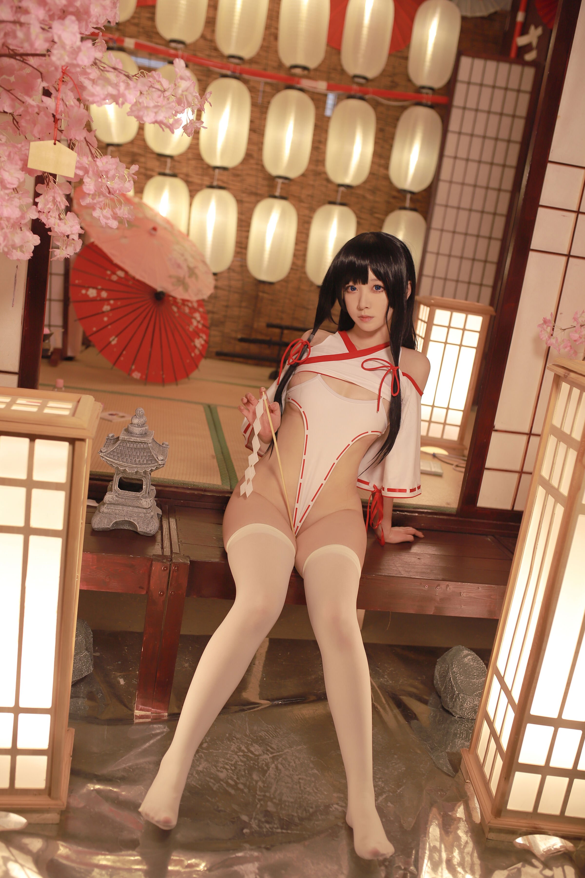 Asagiriai（爱ちゃん）- ビッチ巫女