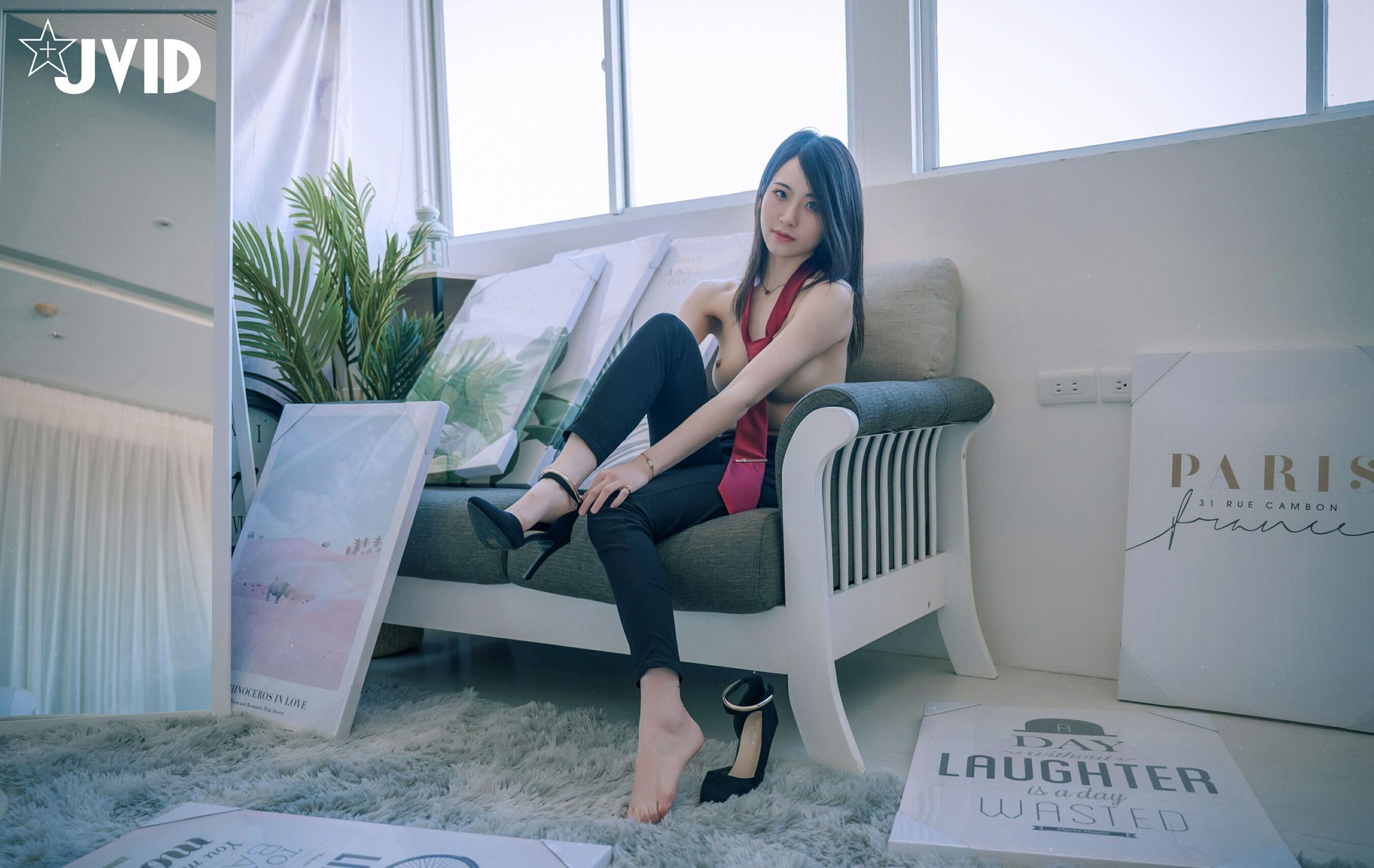 JVID A Lệ: Nhật Ký Thực Tập Sinh Làm Việc Khỏa Thân Toàn Thân