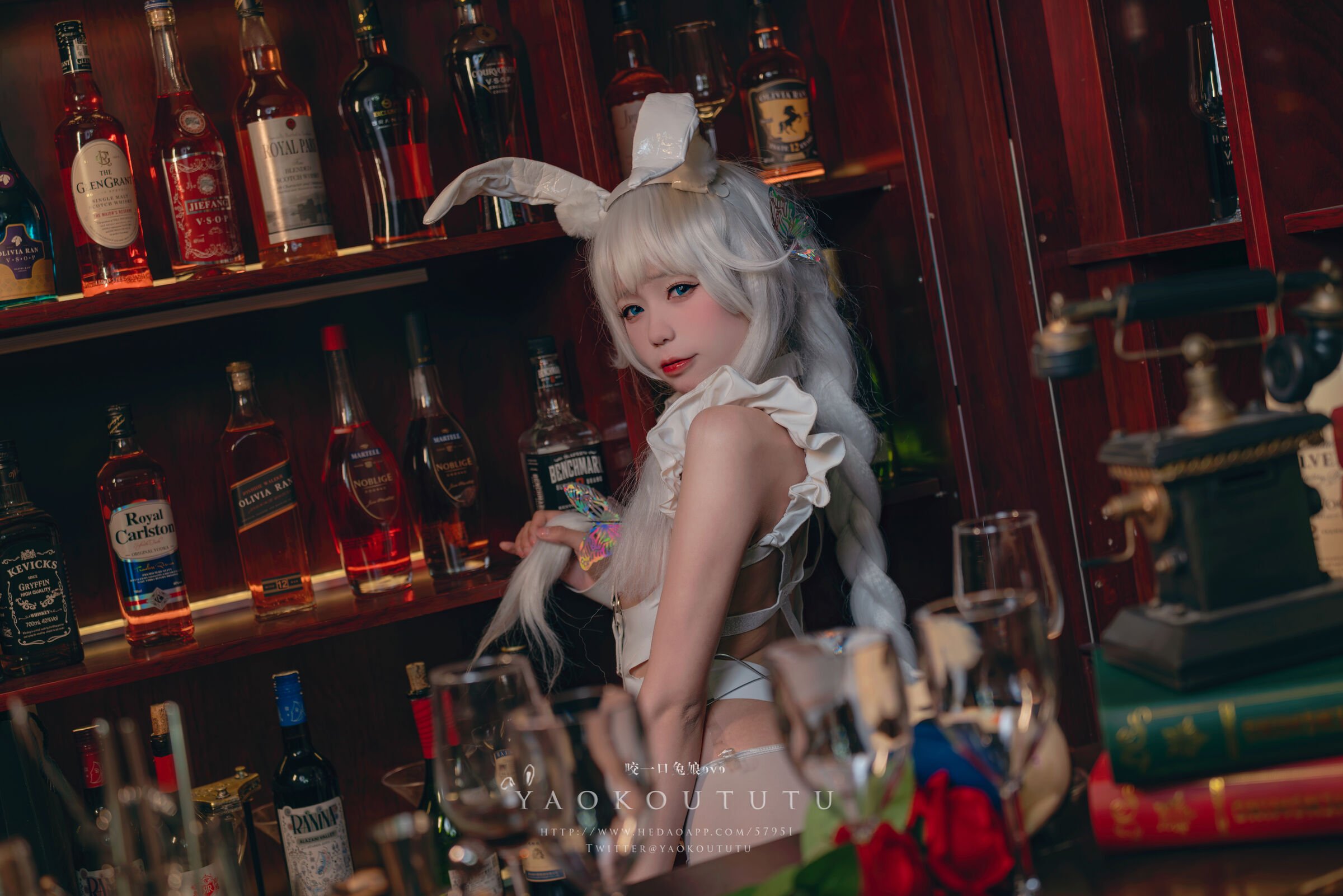 Cắn một miếng Thỏ Nương ovo 『Ác Độc Bar』