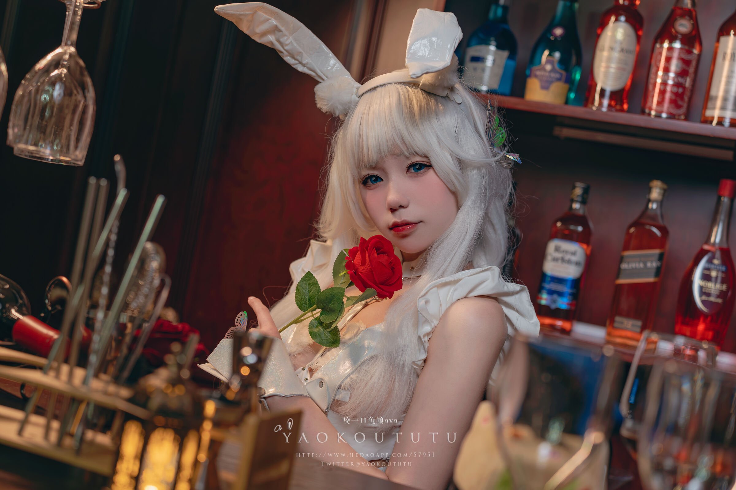 Cắn một miếng Thỏ Nương ovo 『Ác Độc Bar』