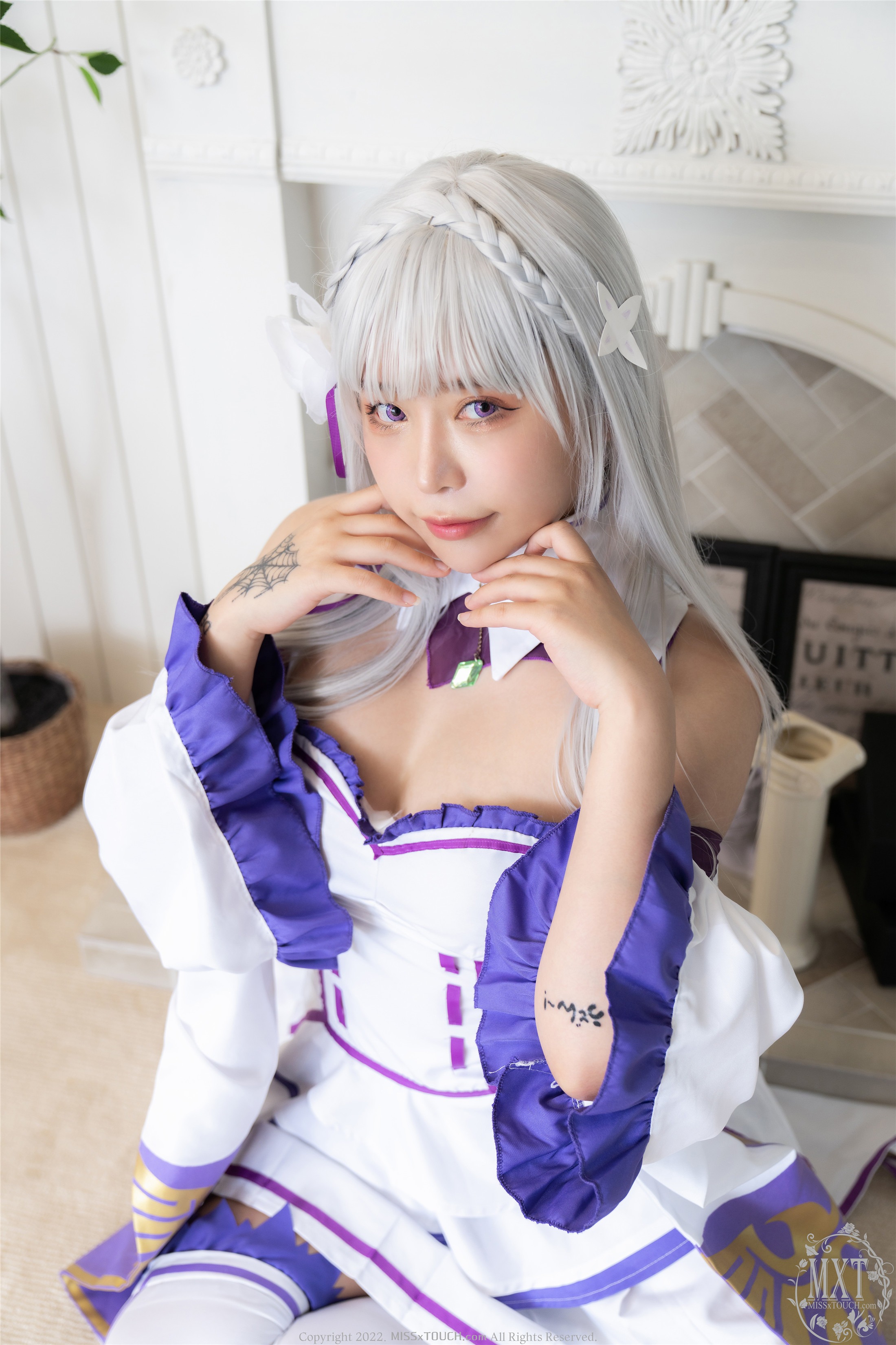 MISS TOUCH] Vol. 52 Yuna 93 Pages