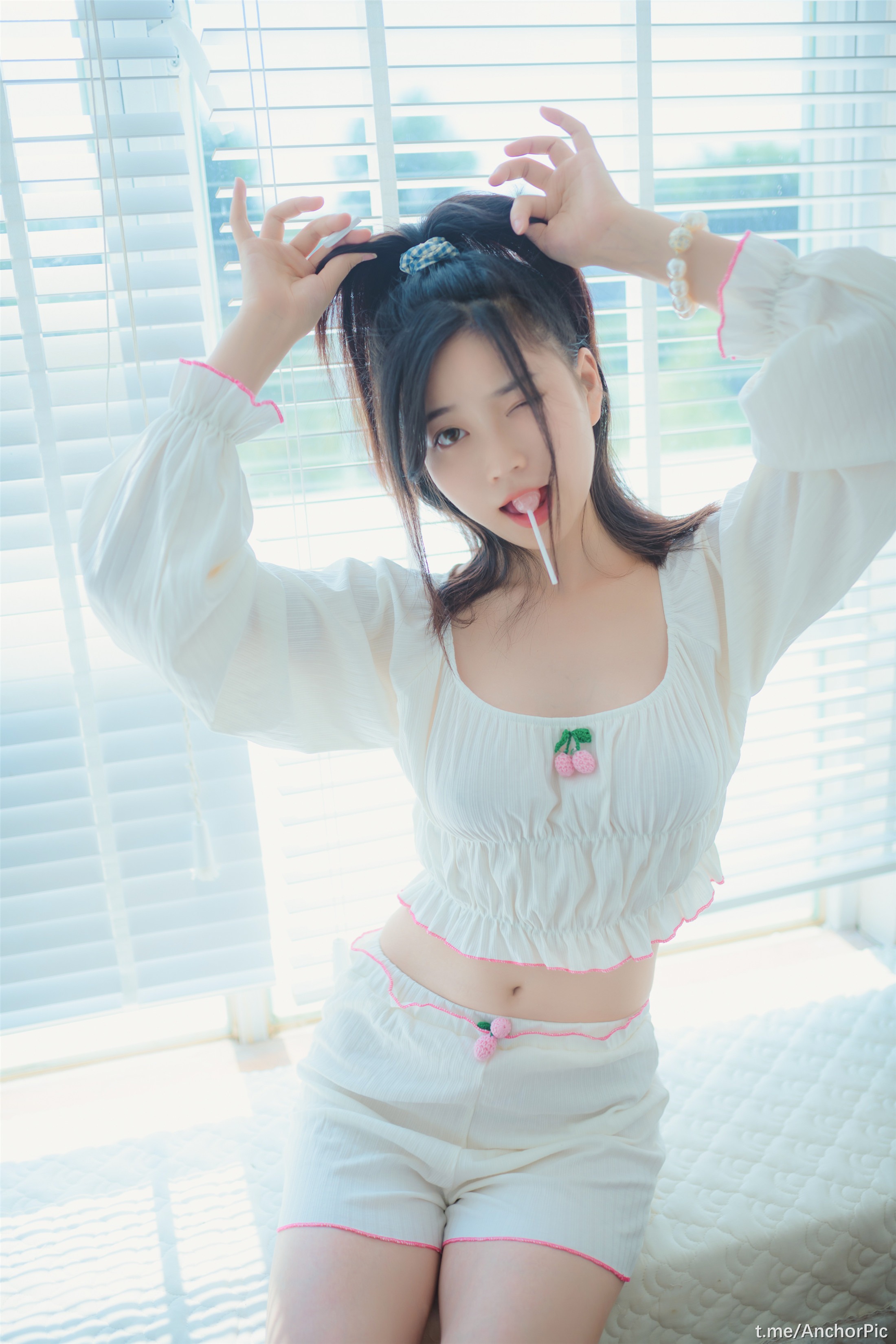 เหนียนเหนียน - สาวน้อยที่ชอบกินลูกอม 35P