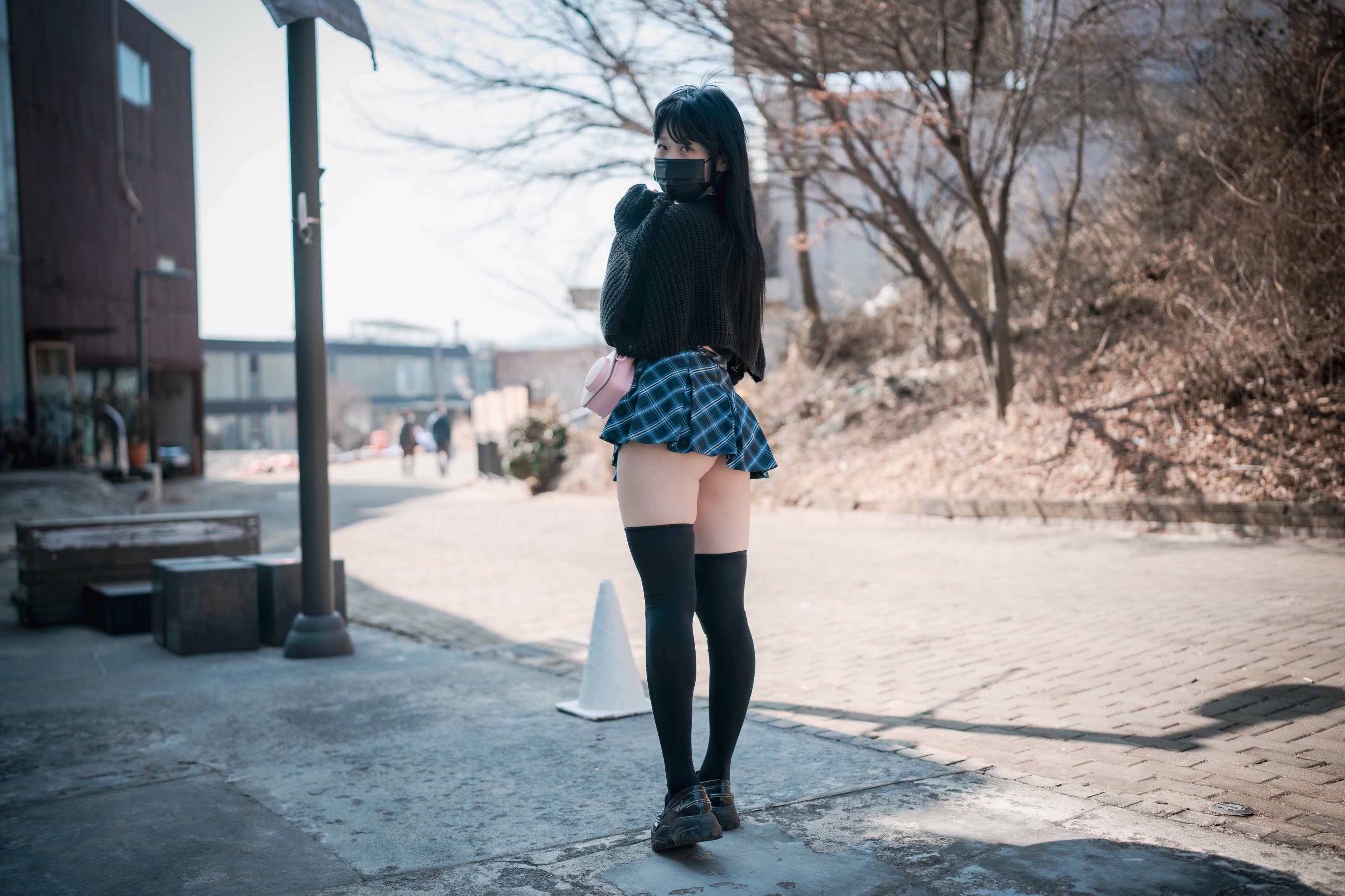 DJAWA] Zia - Early Spring Walk in March