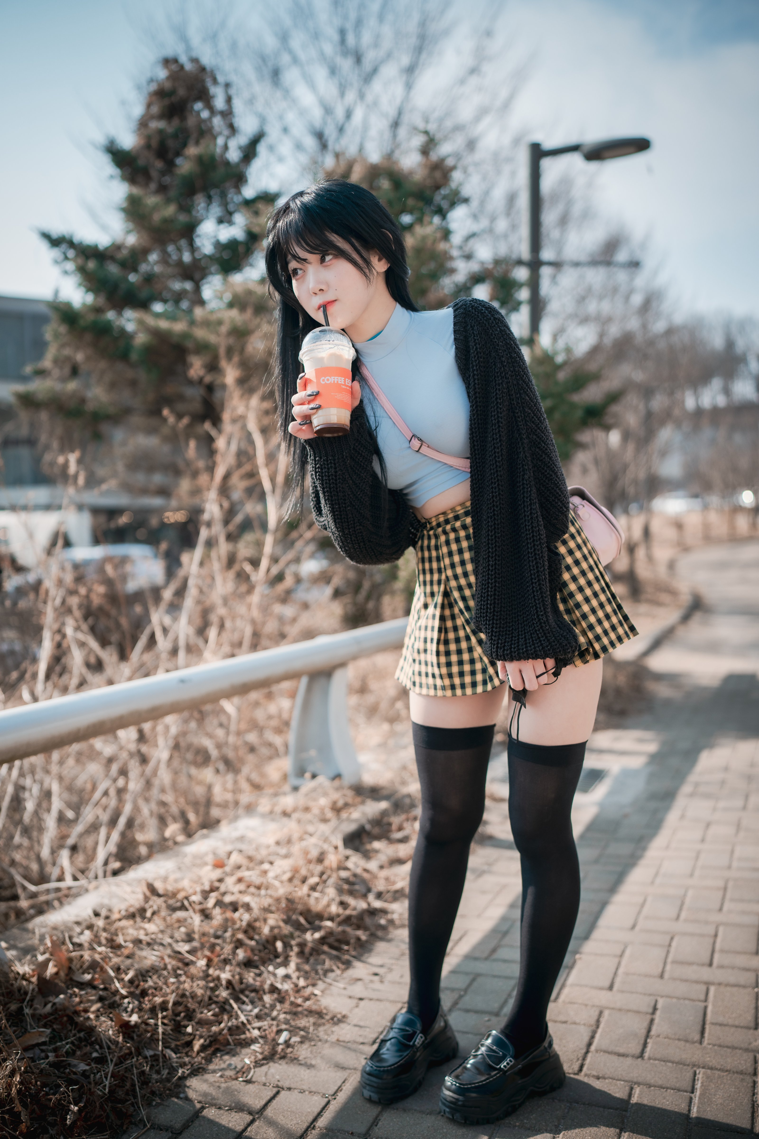 DJAWA] Zia - Early Spring Walk in March