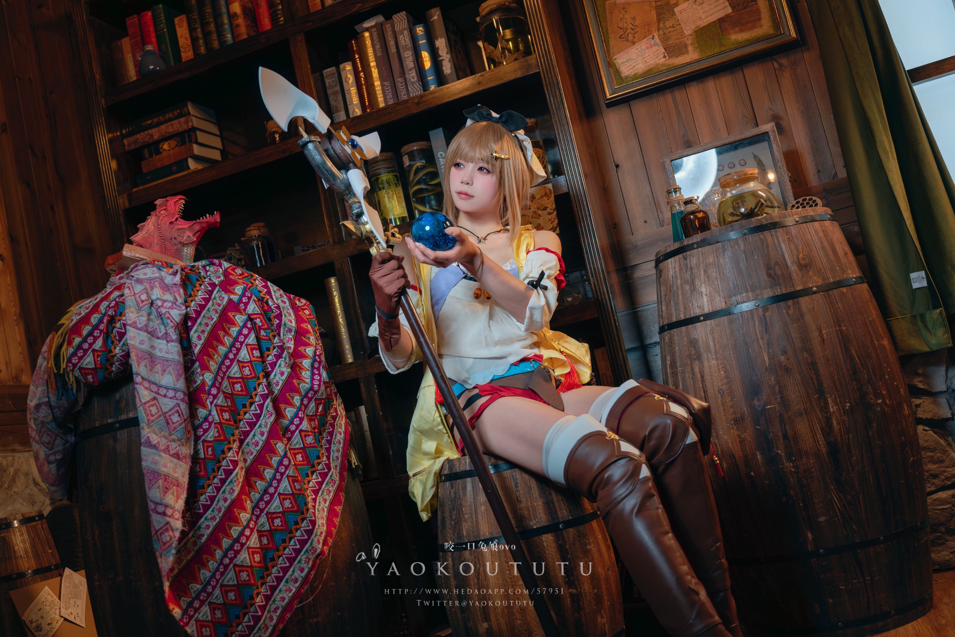 Bite the Rabbit Girl ovo - Ryza's Secret Workshop