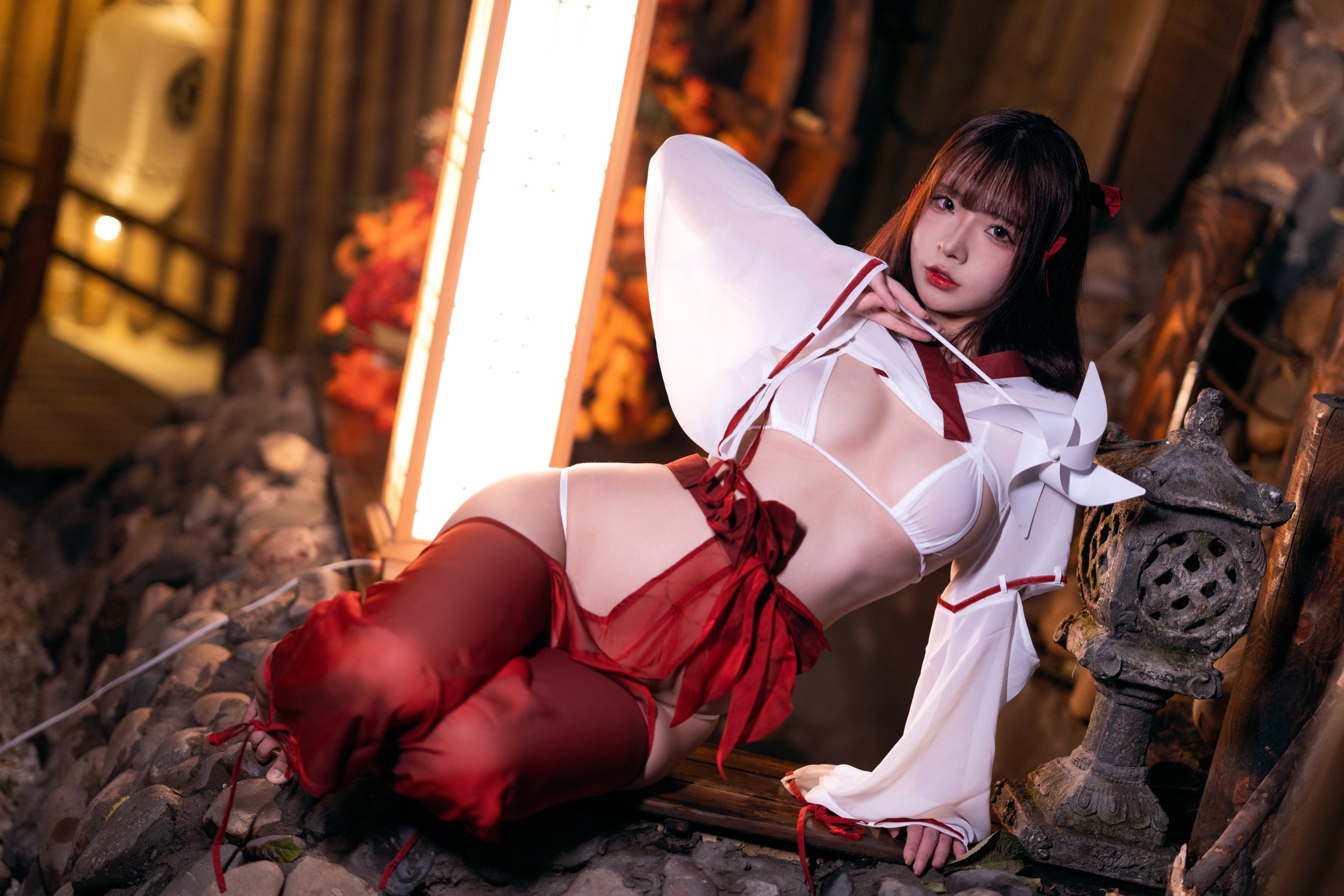 玉匯 - 巫女