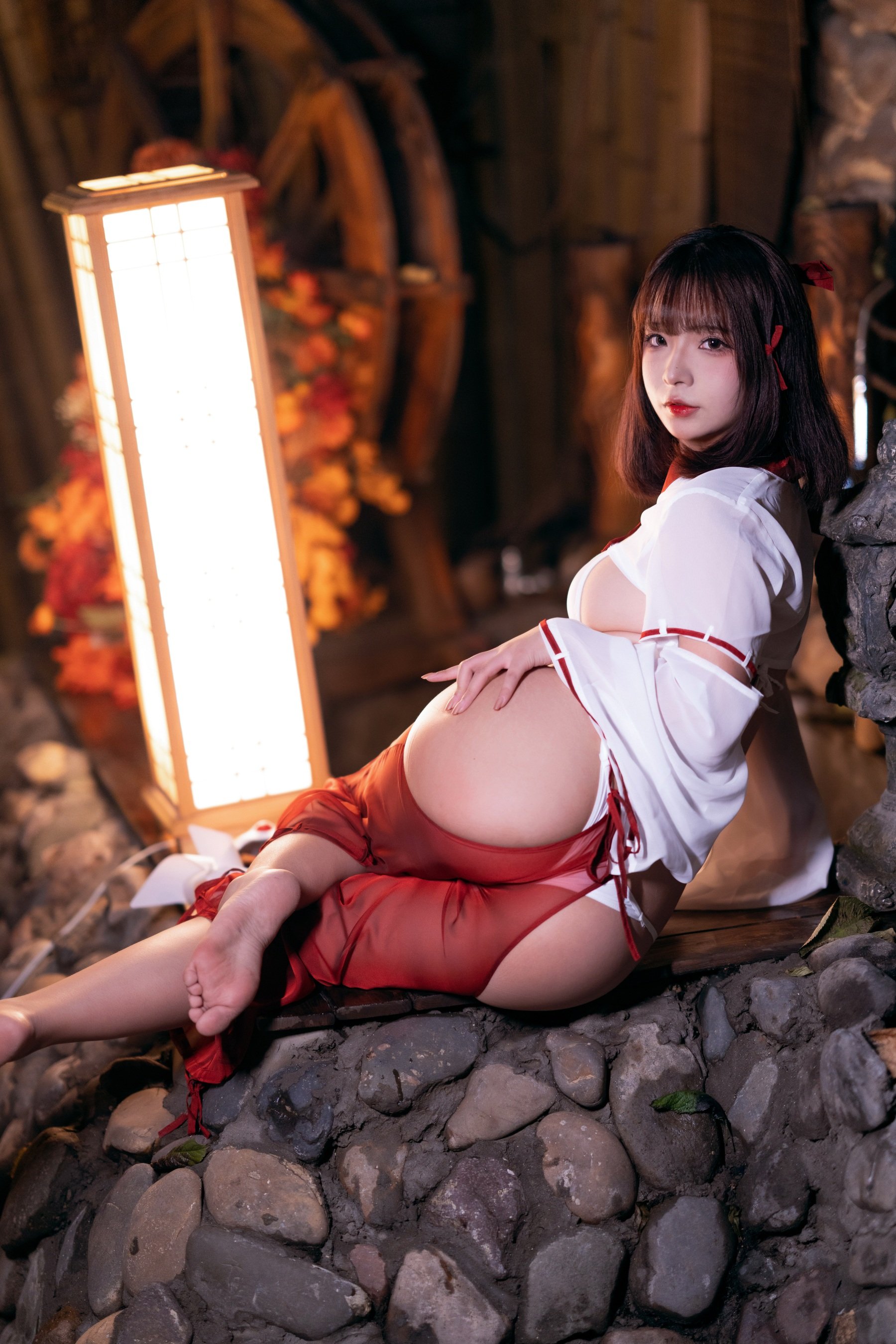 玉匯 - 巫女