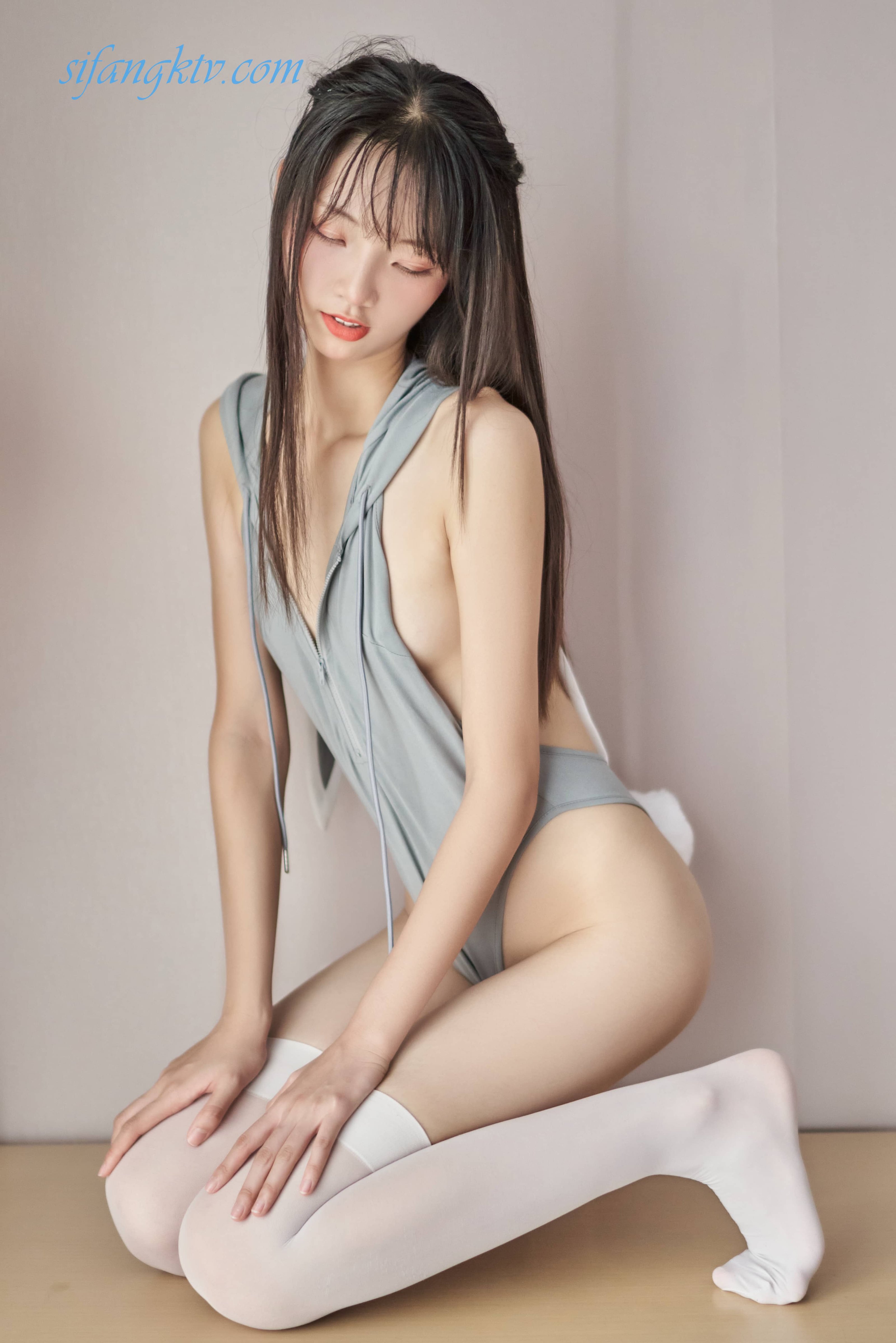 Cô Gái Dưa Hấu] Ba bộ khác