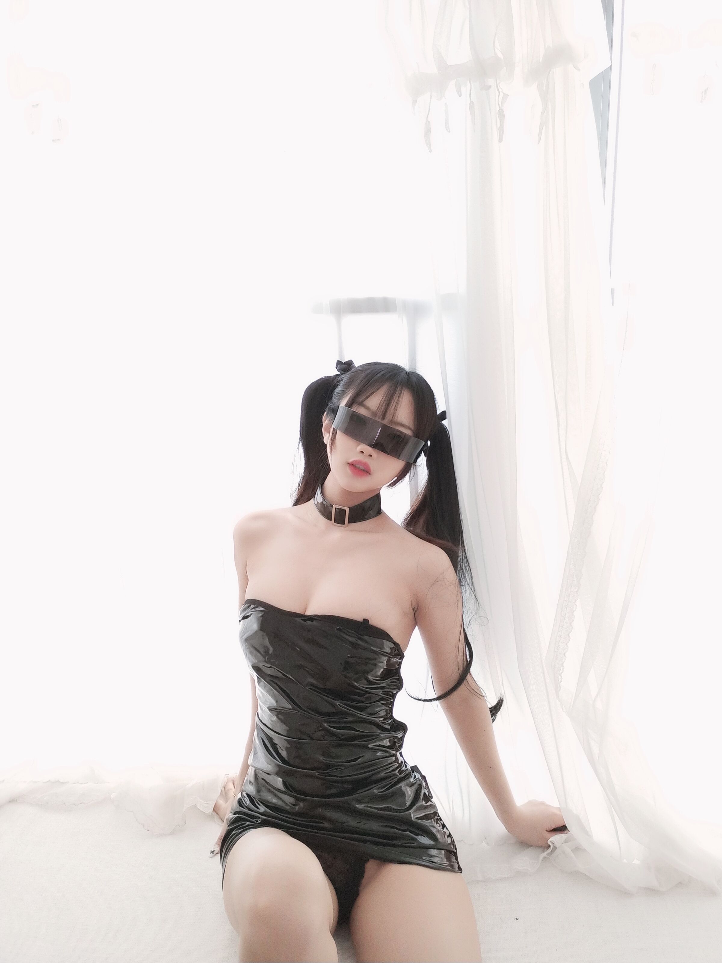 Quỷ Súc Yao áo latex