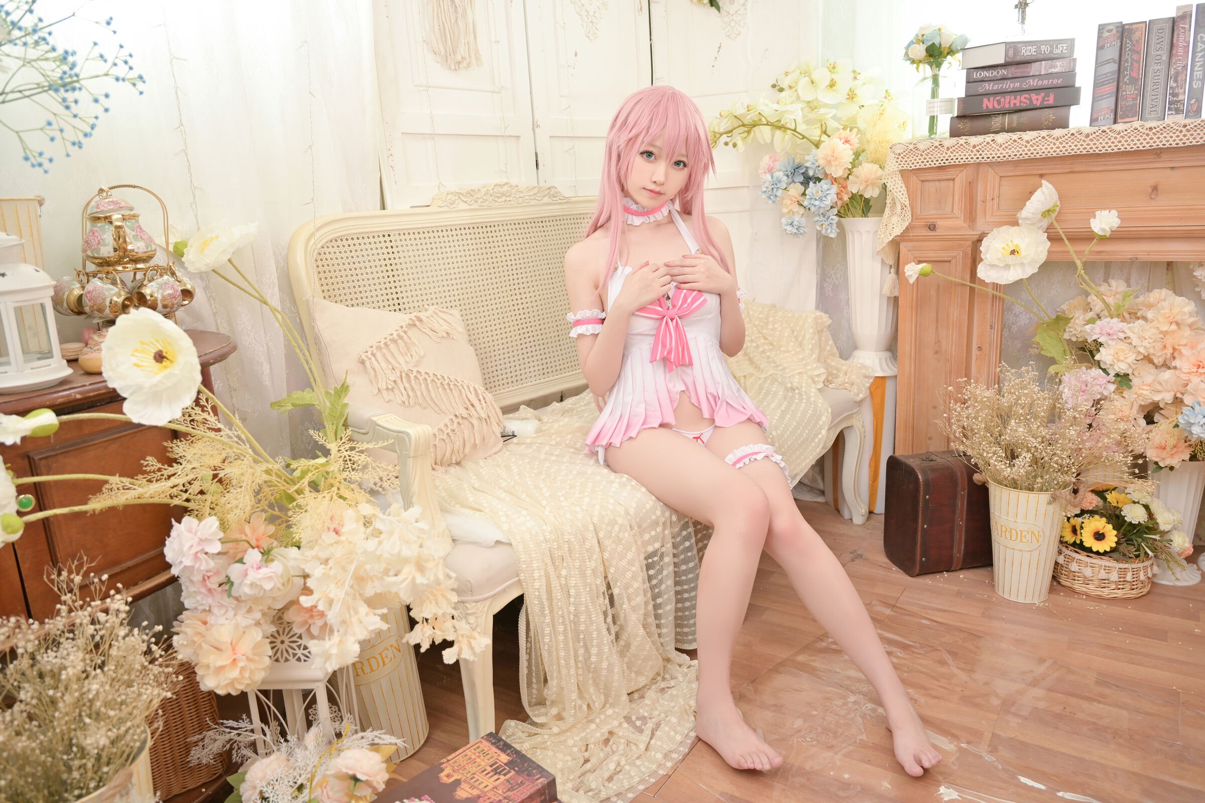 Asagiriai (Ai-chan) trả lời cho Cuộc đời khởi động lại của Pháp sư - Freya