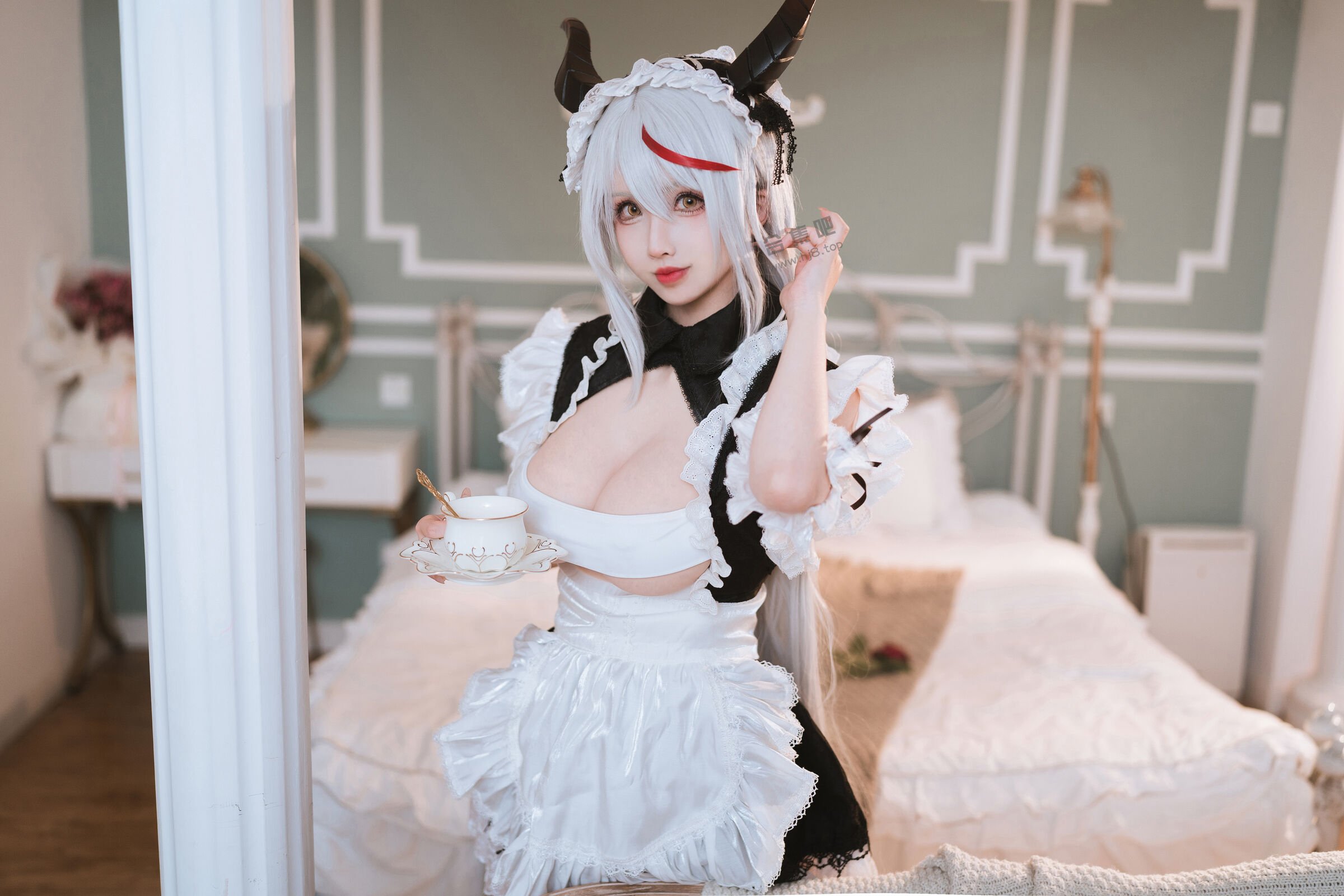 rioko Liang Liang Zi - Delusional Route: The Harbor District's Dragon Maid