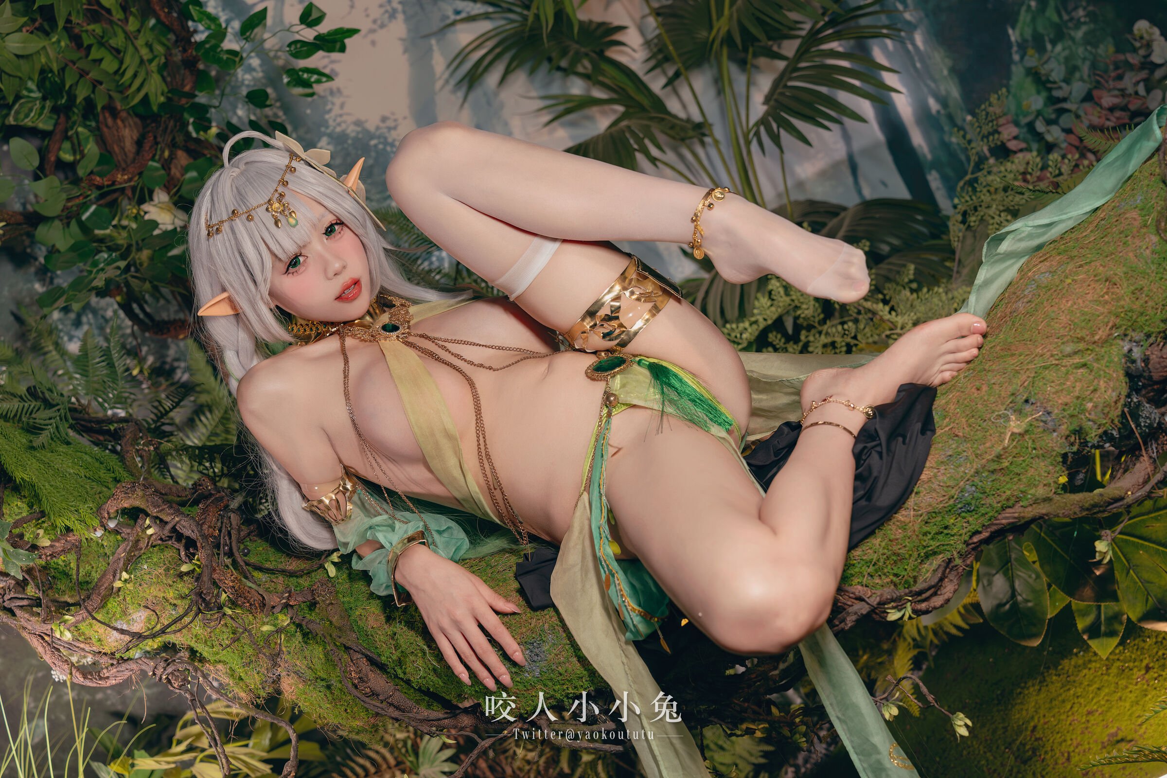 Take a Bite of the Bunny Girl - 『Daci Shuwang』 Genshin Impact