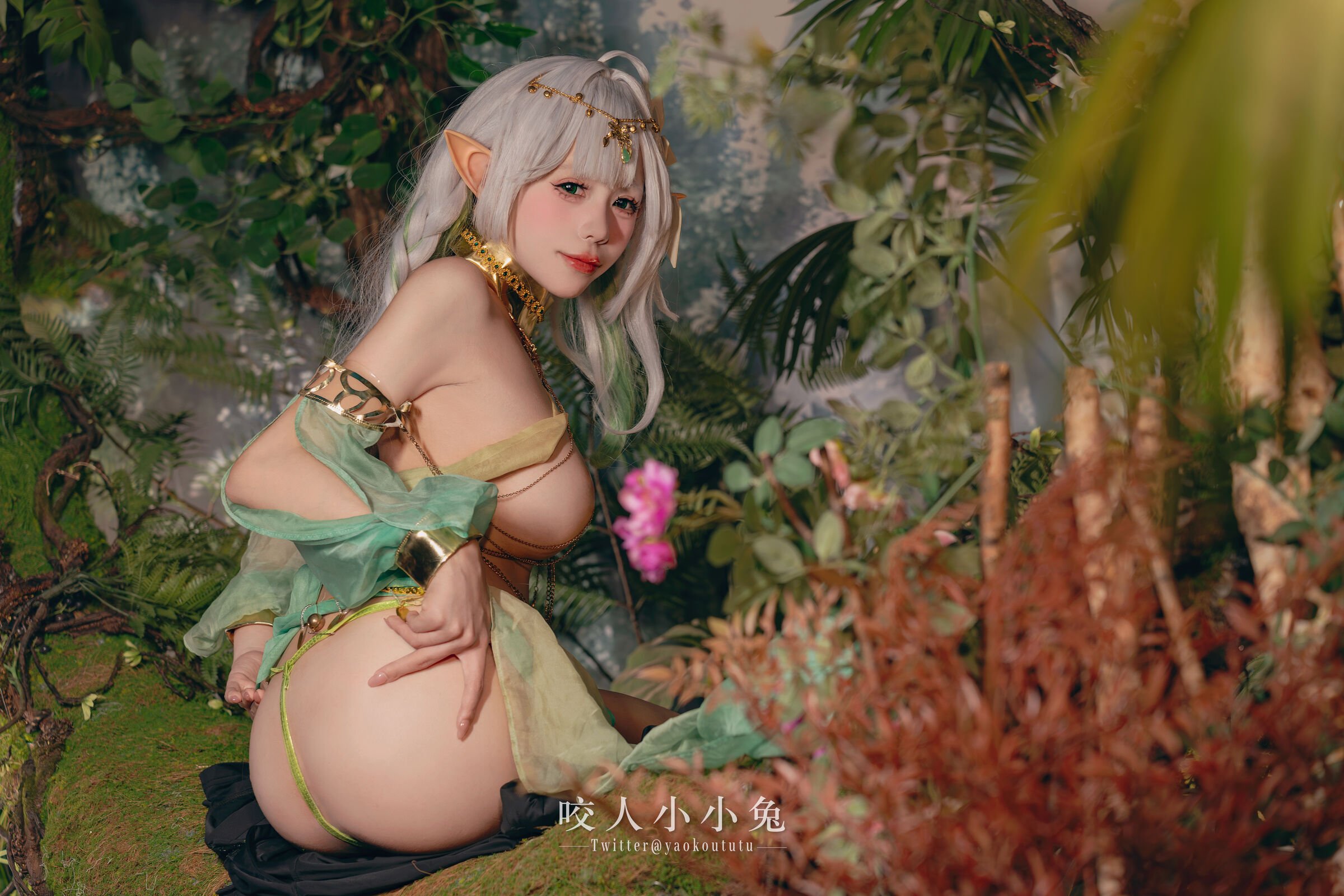 Take a Bite of the Bunny Girl - 『Daci Shuwang』 Genshin Impact