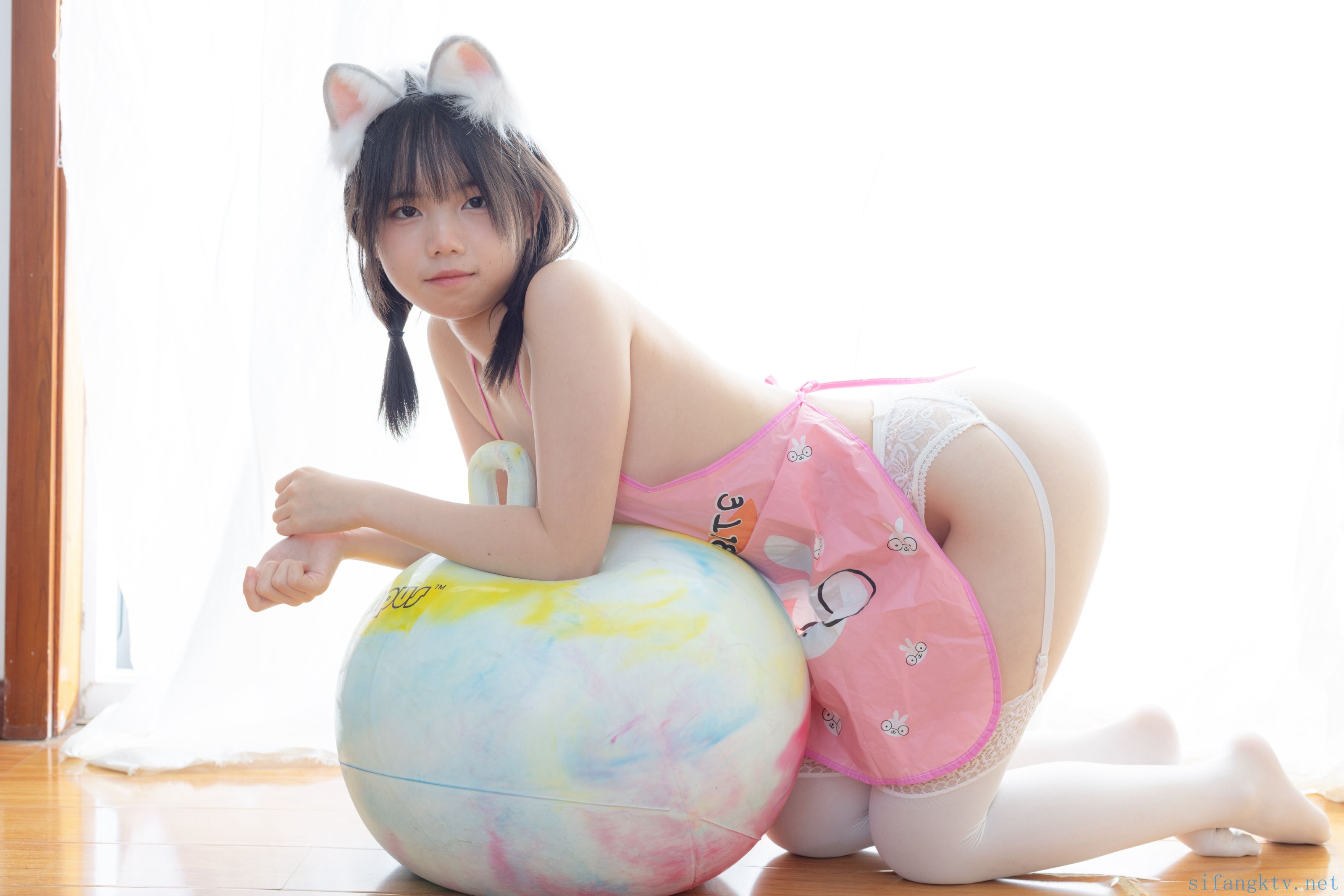 少女秩序 小魚 - ピンク肚兜 PIC