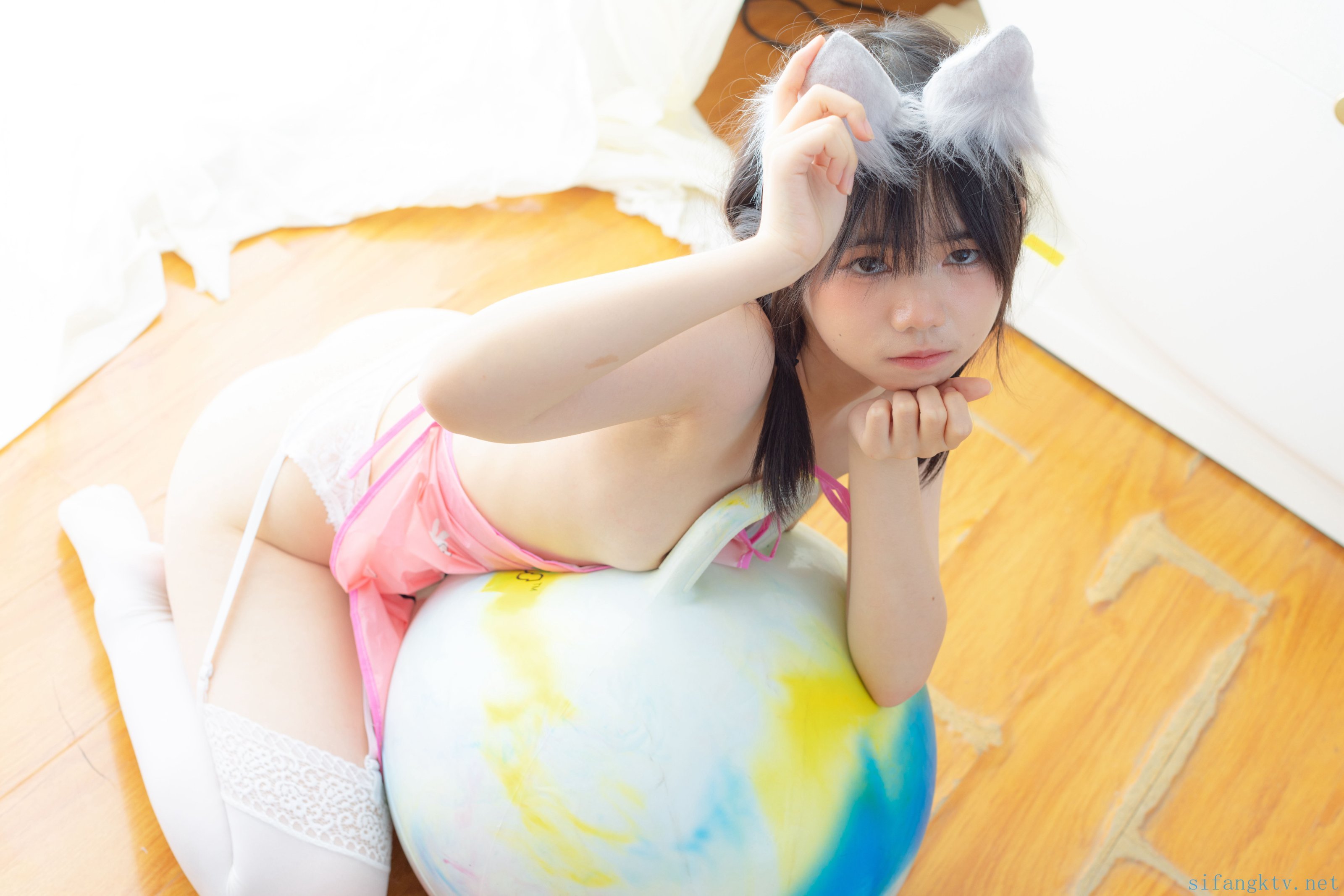 少女秩序 小魚 - ピンク肚兜 PIC