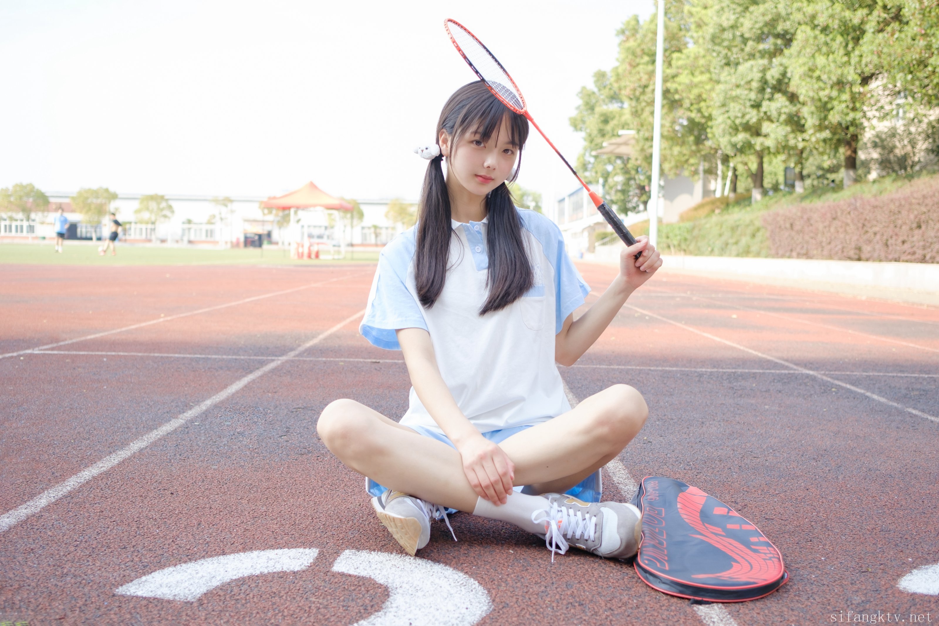 Bộ ảnh cosplay đồ thể thao Akanishi Yeye