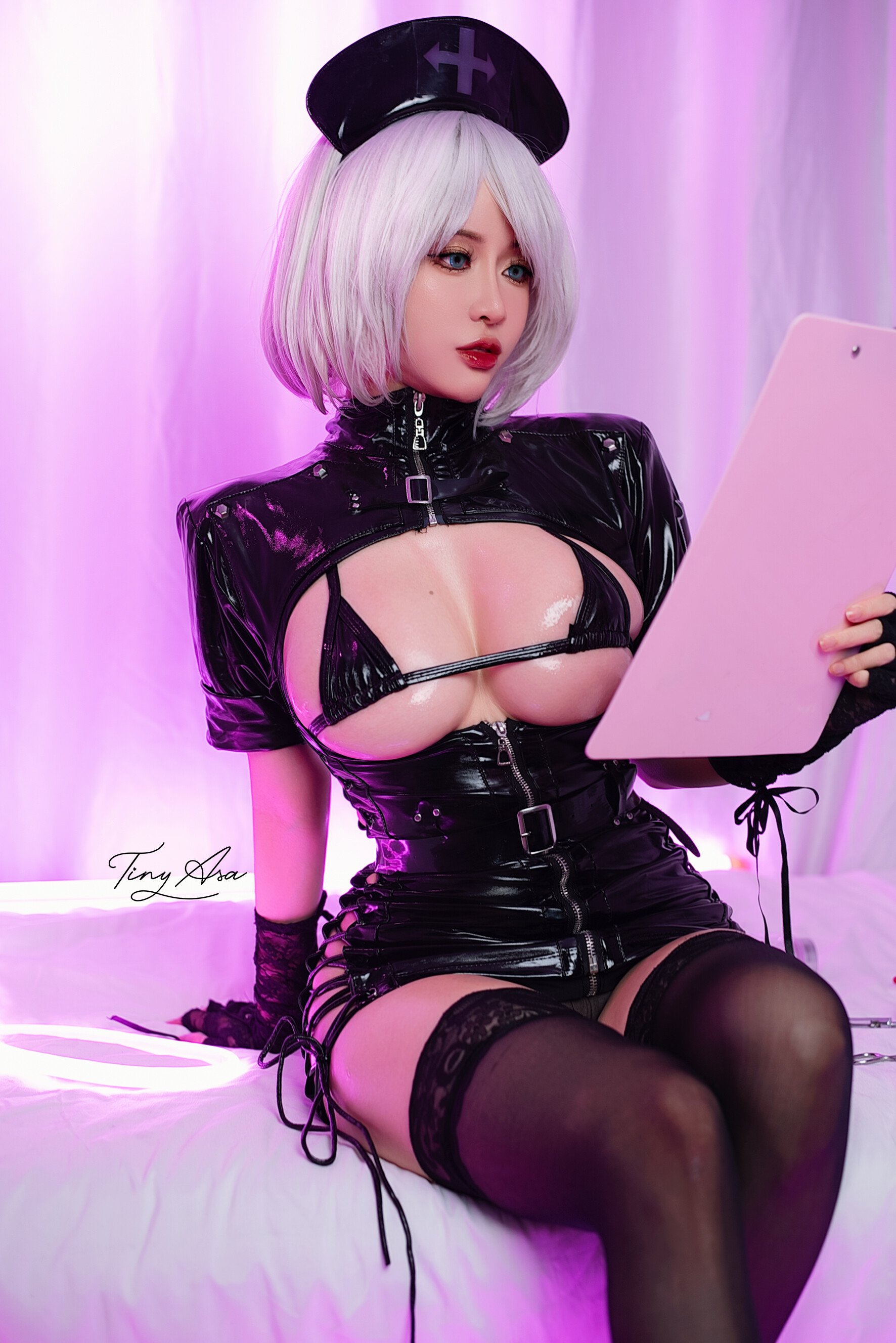 タイニー アサ - ナース 2B