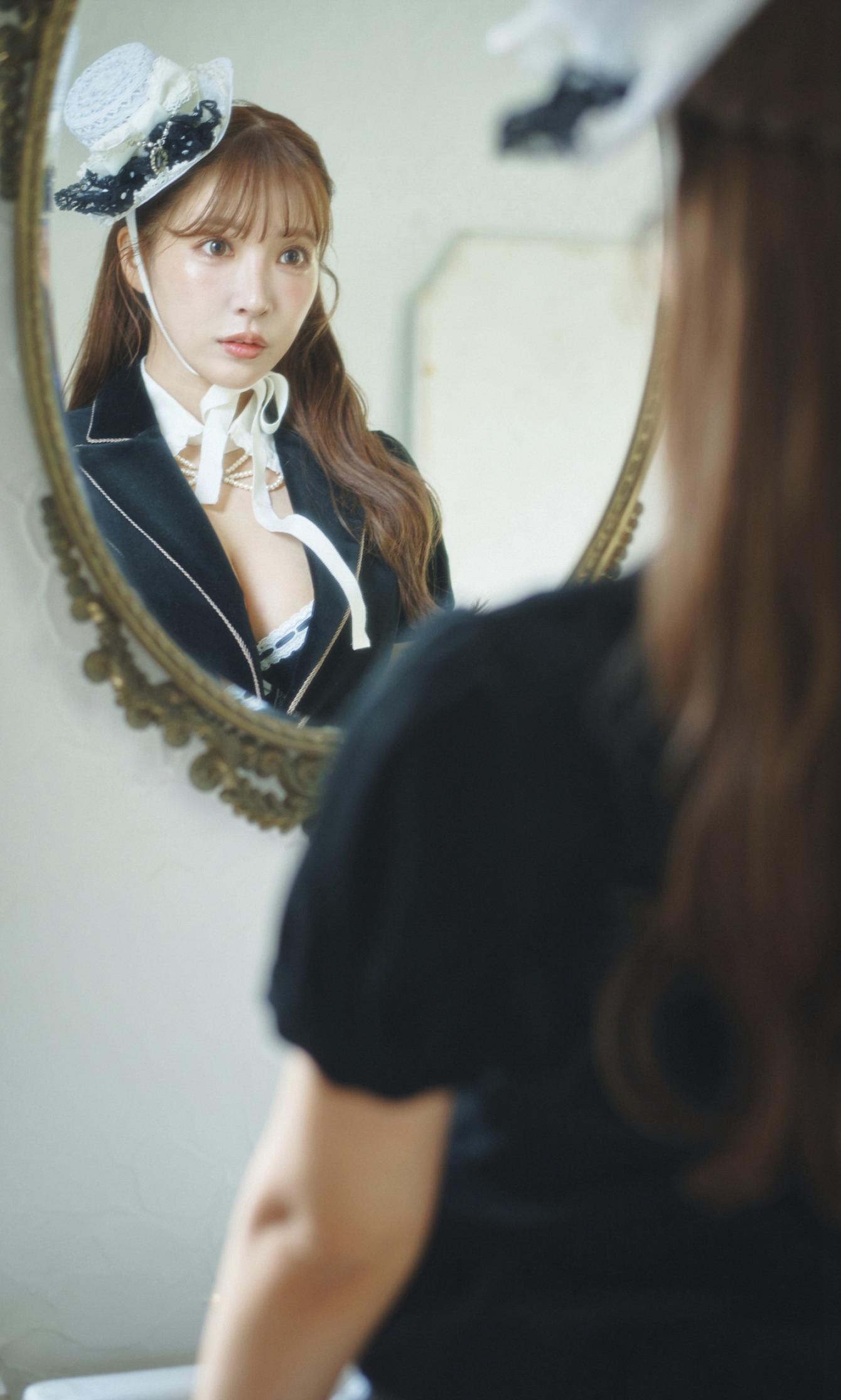 Yua Mikami Photobook "Your DOLL" 100P