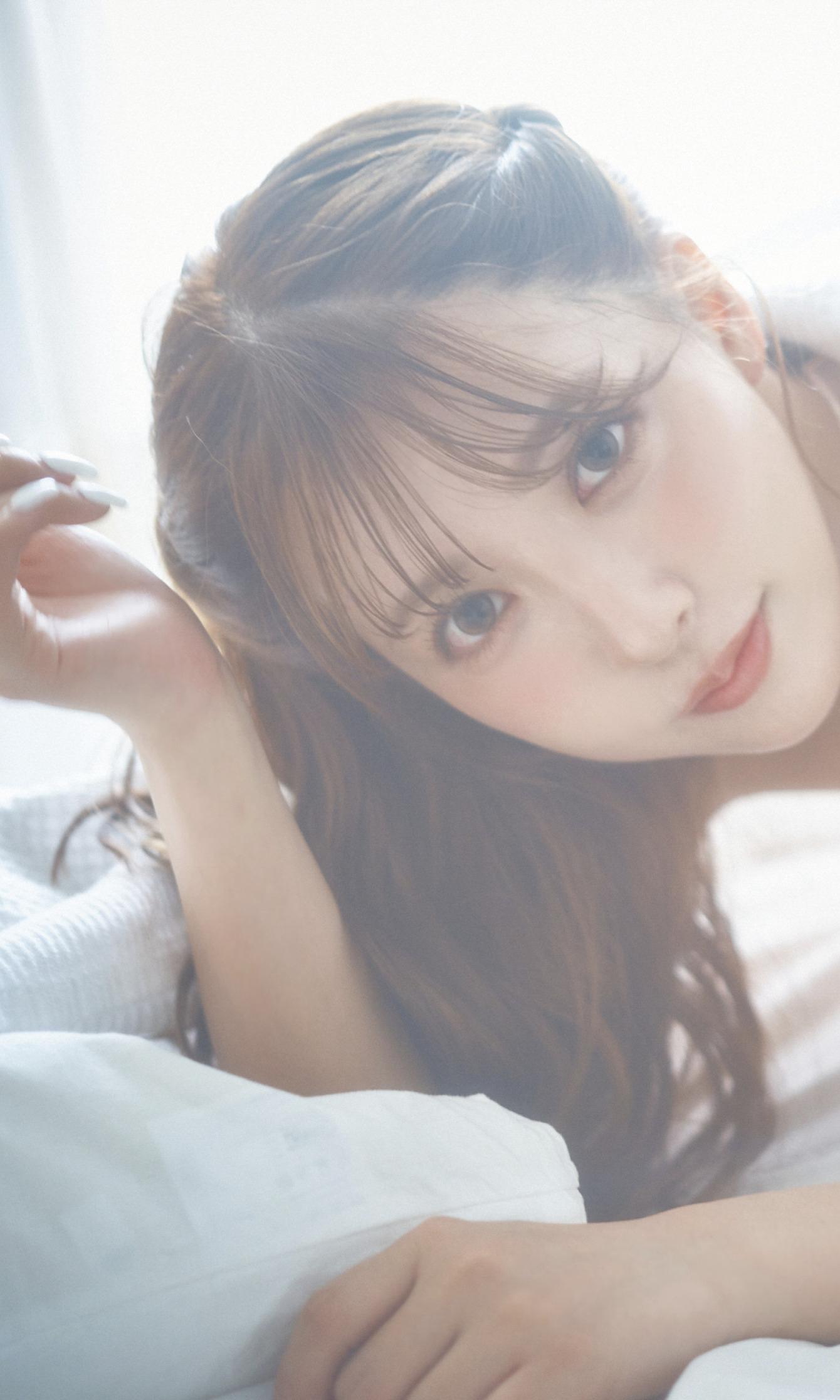 Yua Mikami Photobook "Your DOLL" 100P