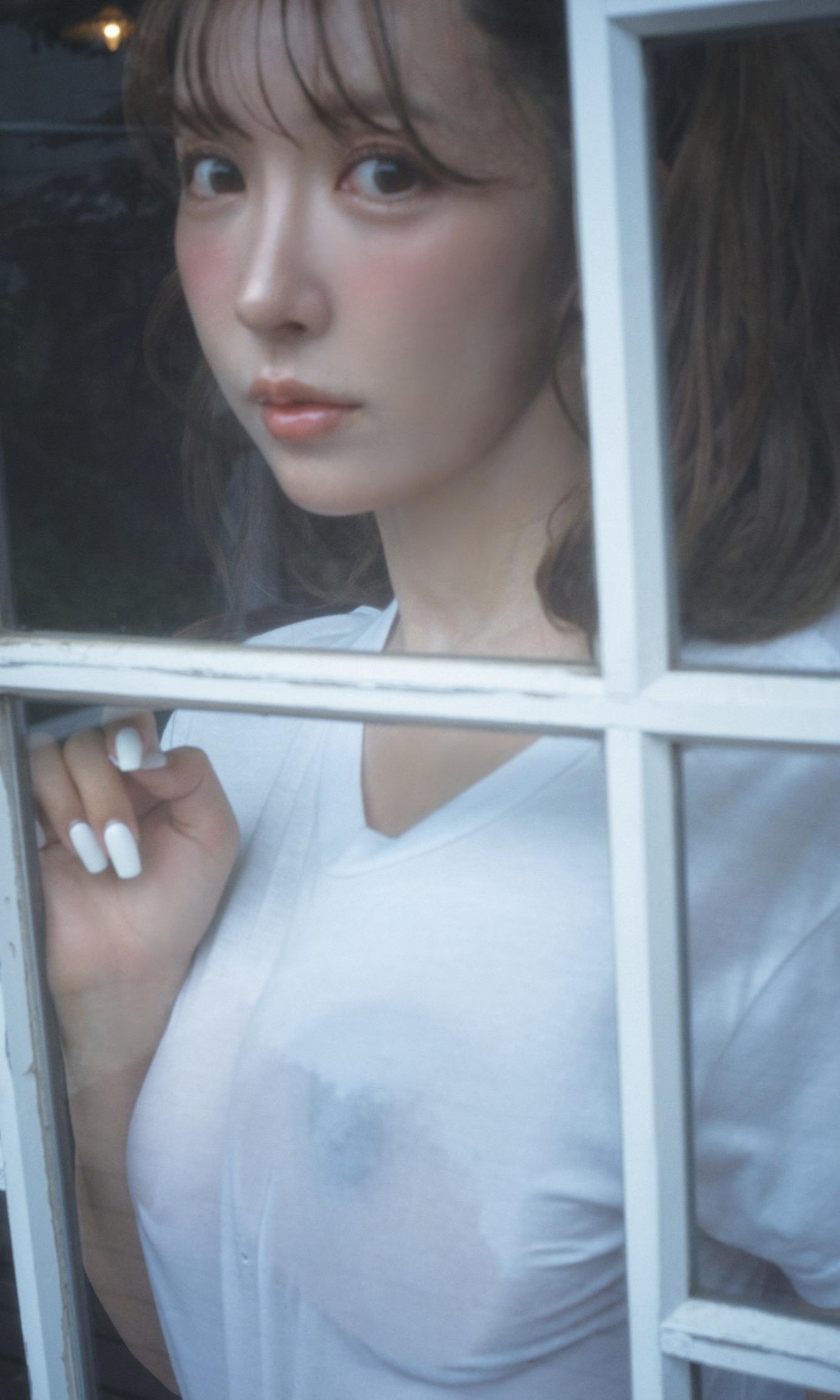 Yua Mikami Photobook "Your DOLL" 100P