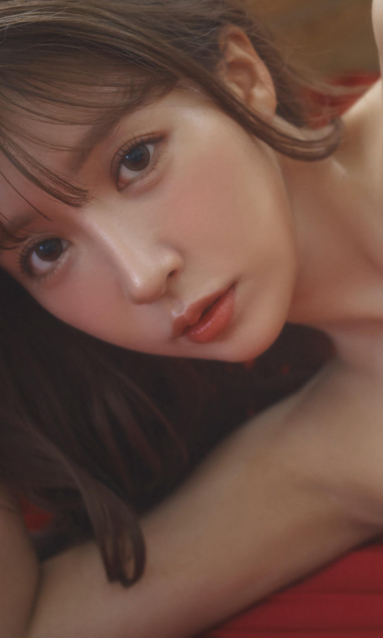 三上悠亜写真集「Your DOLL」100P
