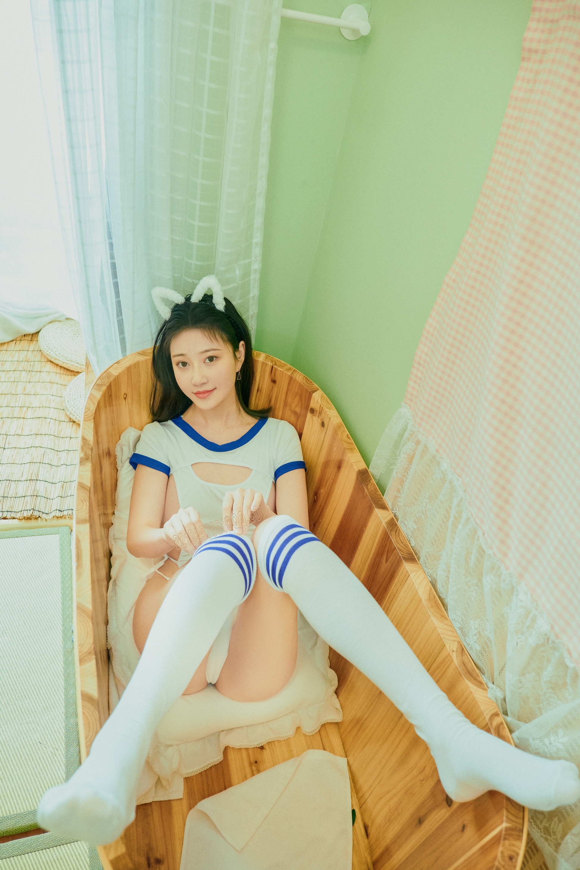 年年 - 喵系少女 34P