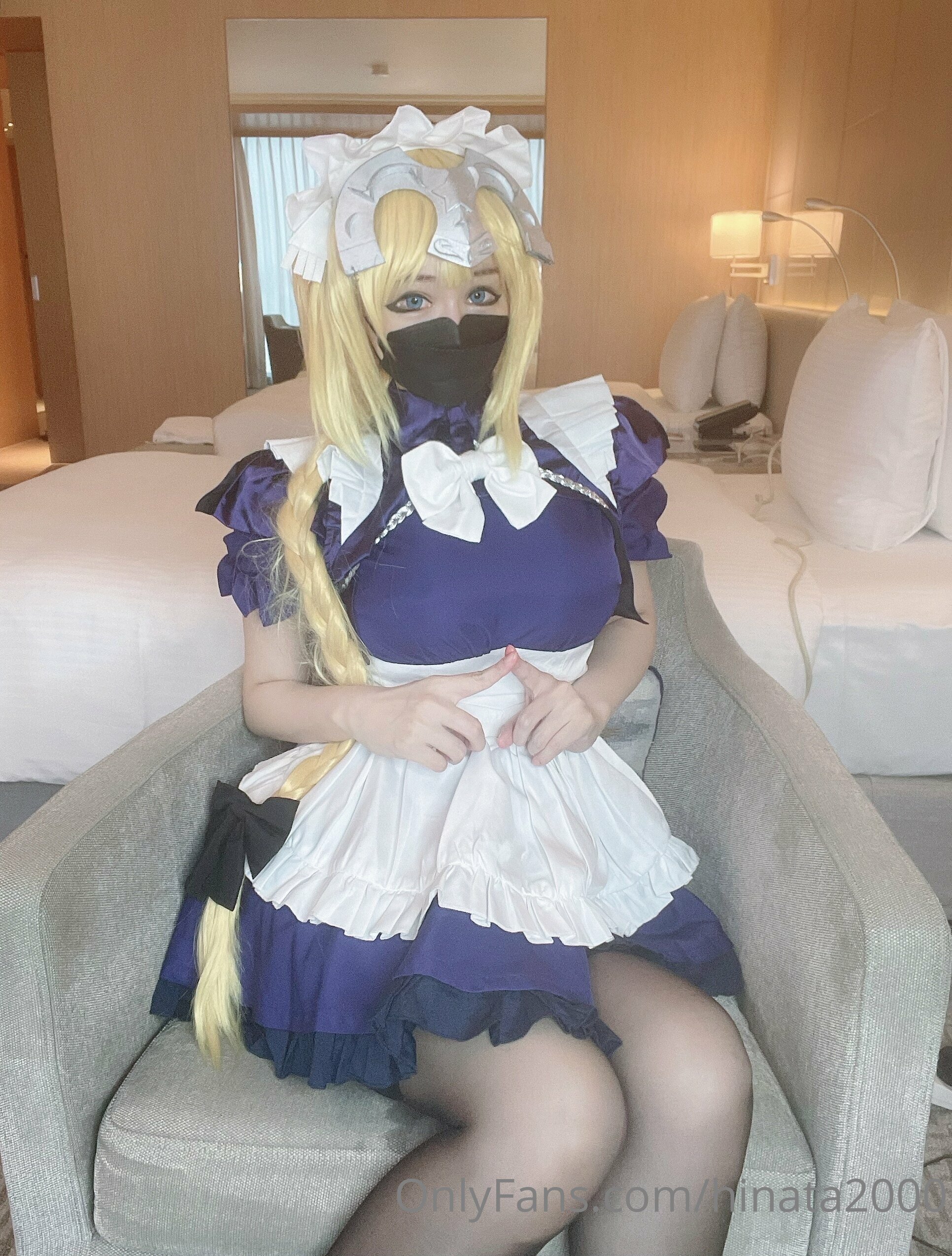 Hinata2000 - Maid Jeanne