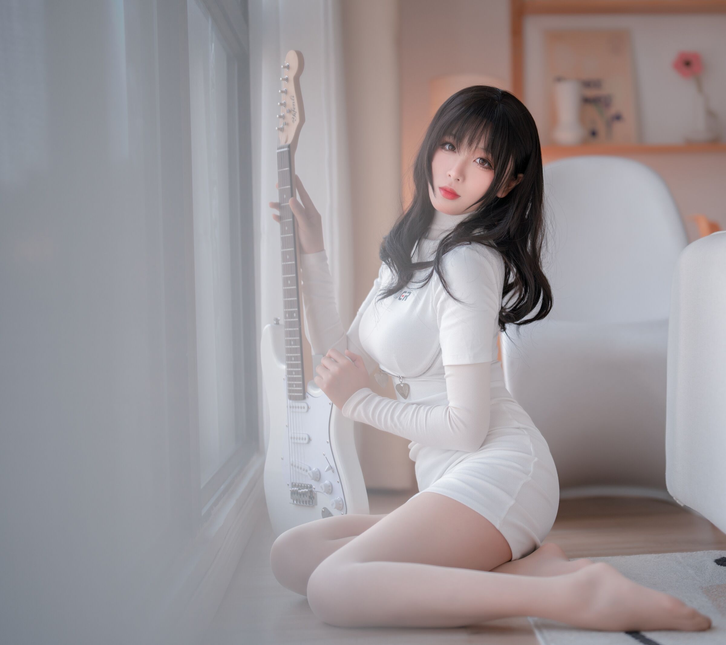 Huyền Tiêu chị học - Ghita em gái thịt xé bộ