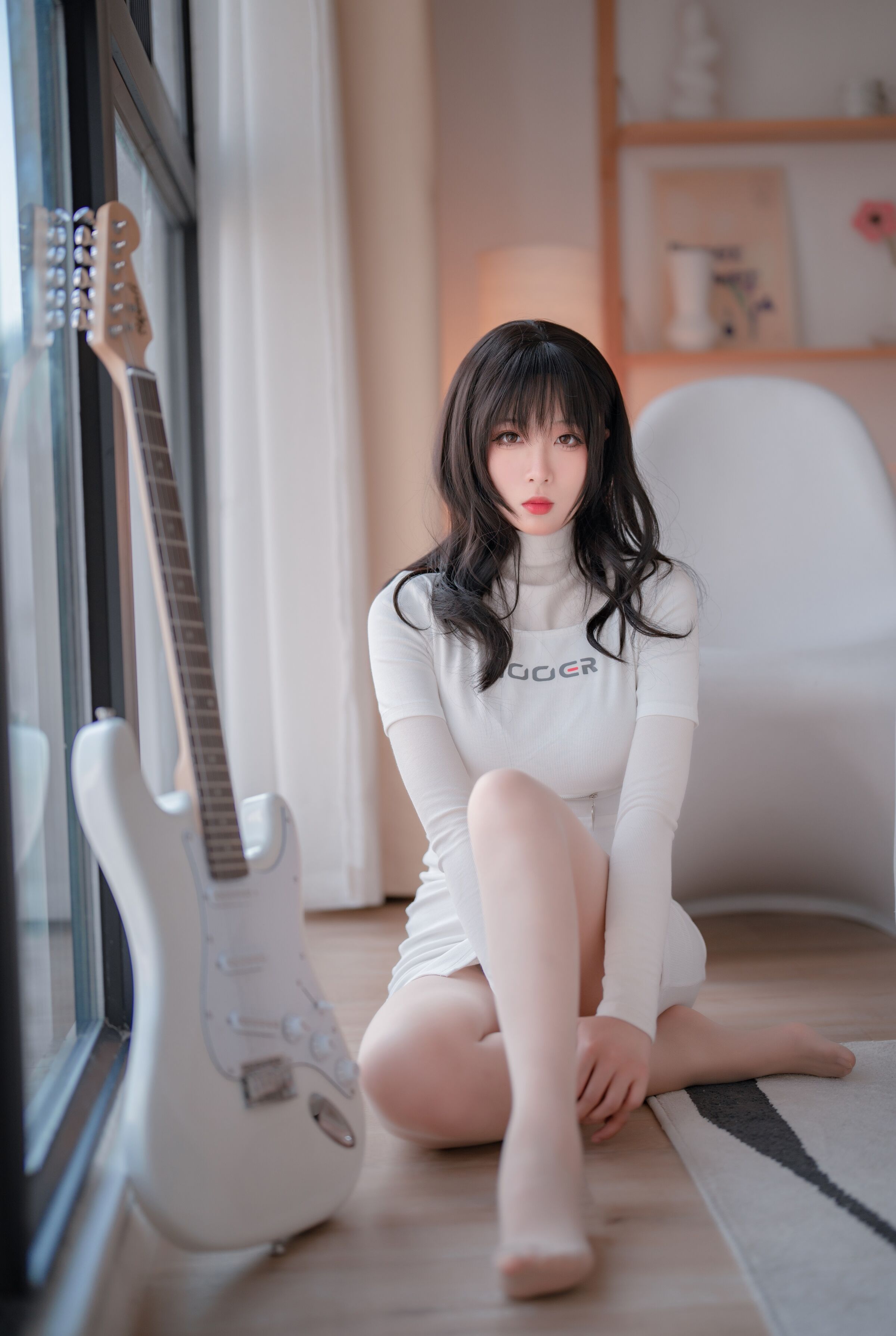 Huyền Tiêu chị học - Ghita em gái thịt xé bộ