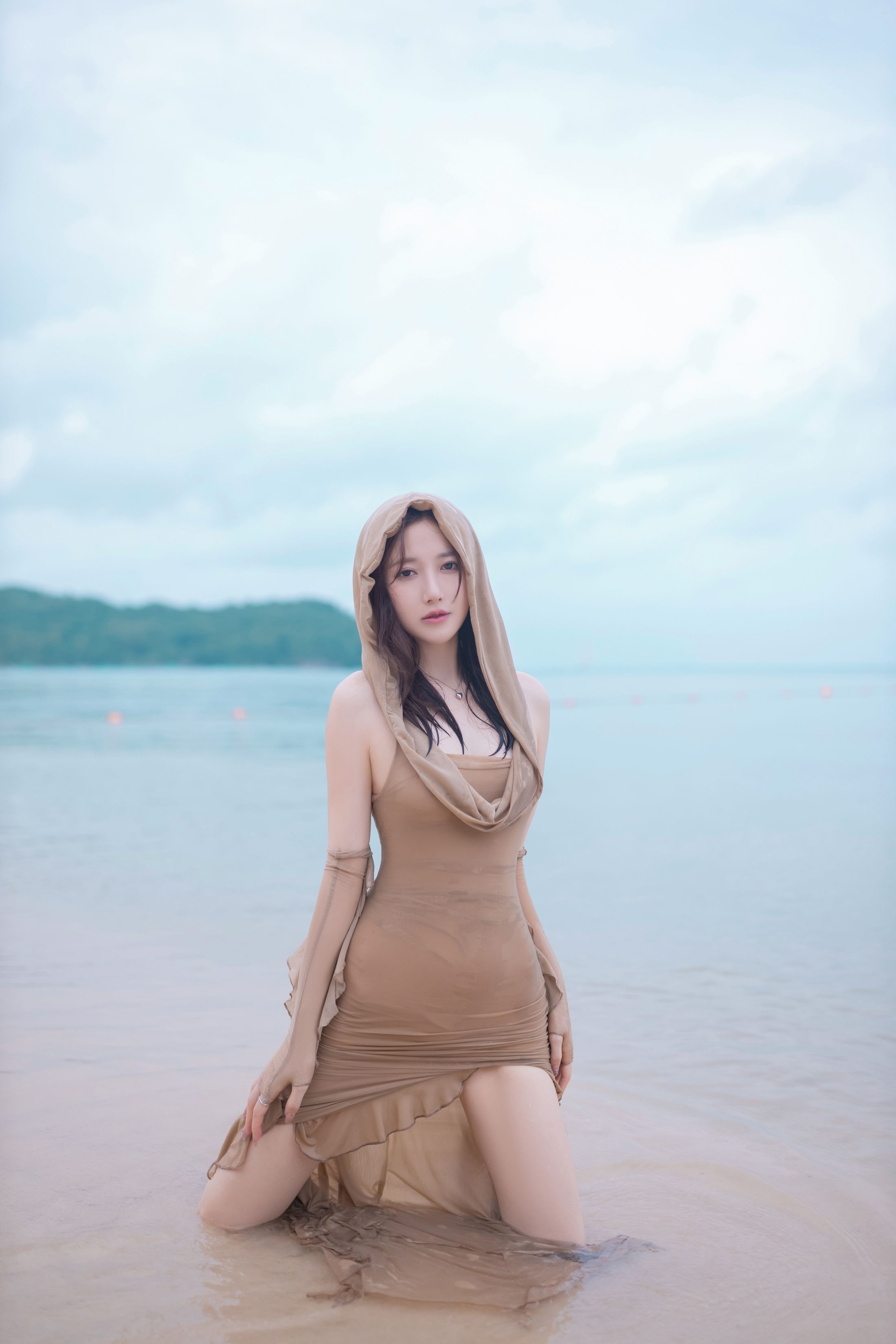Yuzi Jiang Fish - Bãi biển sau mưa 107P