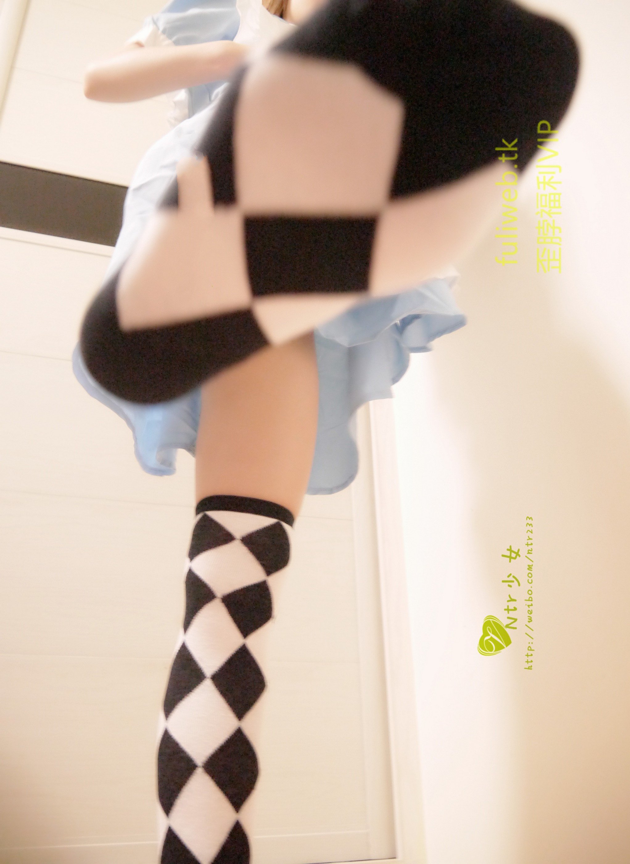 ntr Thiếu nữ - Alice