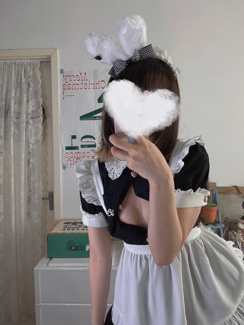 チャチャ - メイドの黒絲