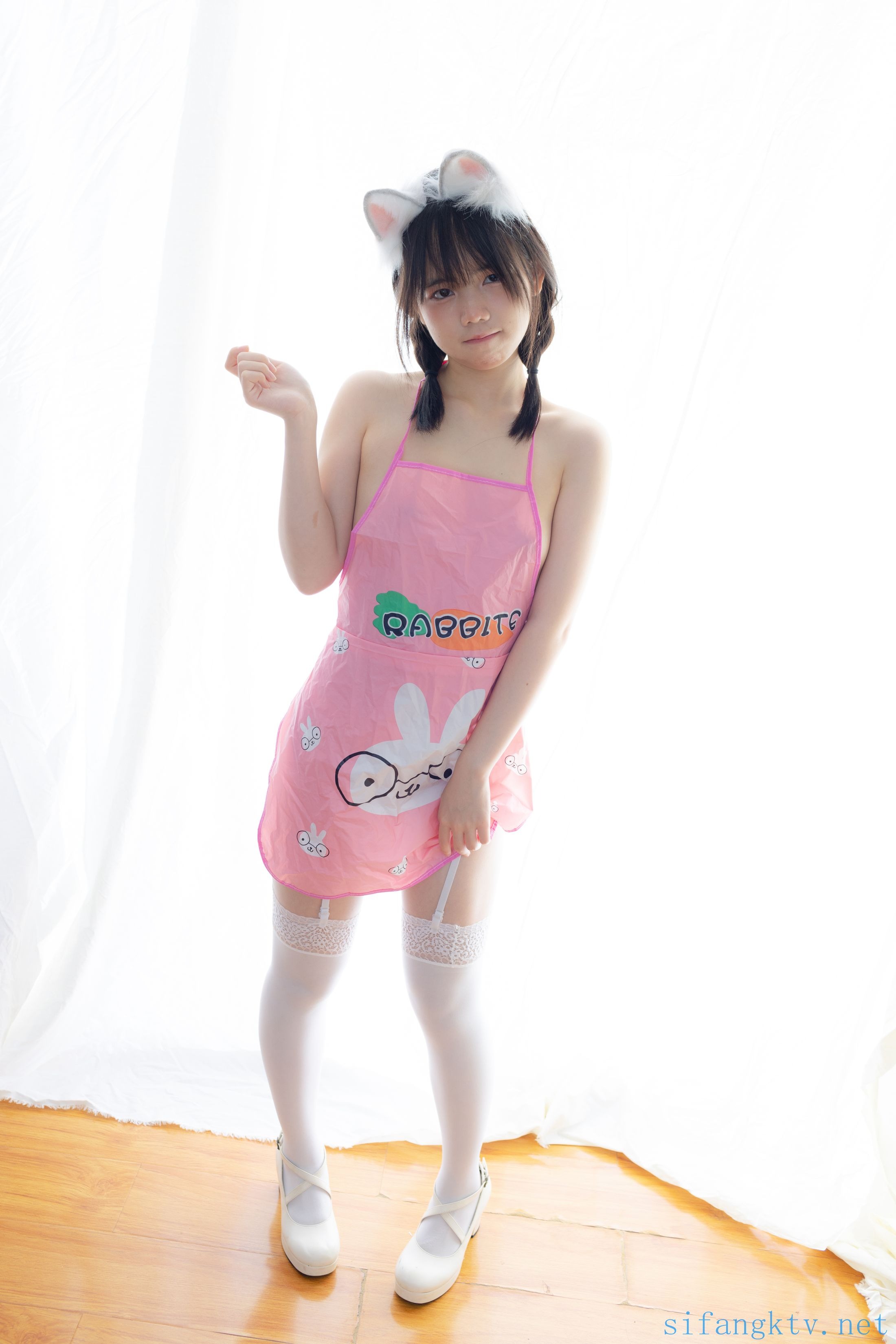 [少女秩序] 小鱼 - 粉红肚兜 92P
