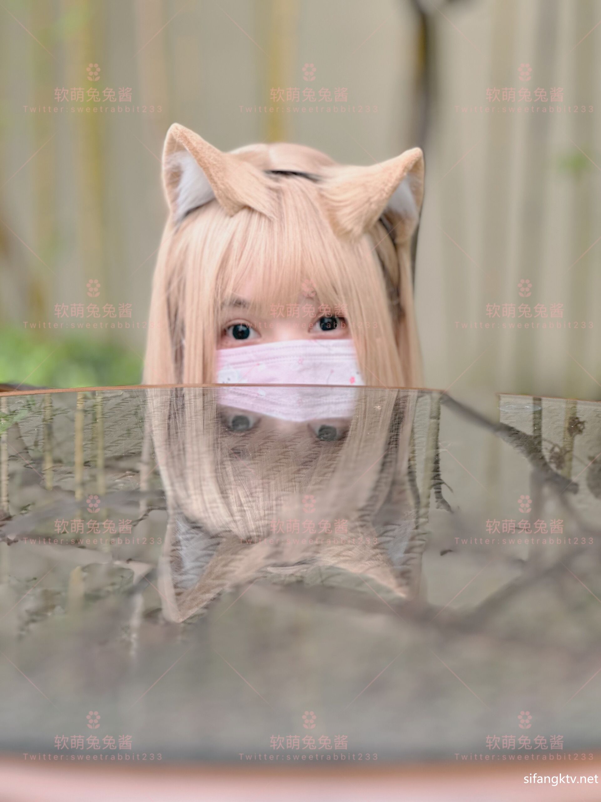 软萌兔兔酱爱猫人士 Cosplay | GIF 写真图集