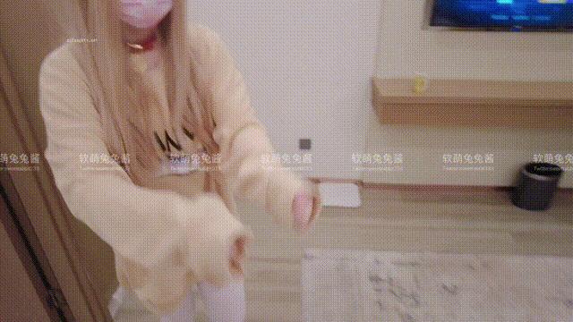 软萌兔兔酱爱猫人士 Cosplay | GIF 写真图集