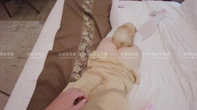 软萌兔兔酱爱猫人士 Cosplay | GIF 写真图集