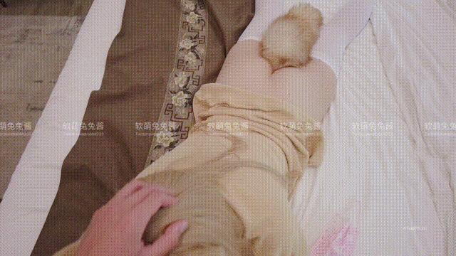 软萌兔兔酱爱猫人士 Cosplay | GIF 写真图集