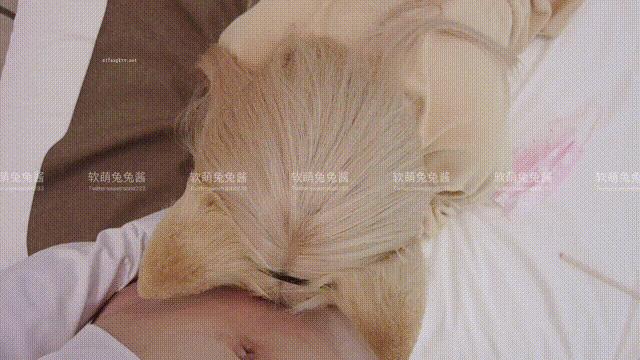 软萌兔兔酱爱猫人士 Cosplay | GIF 写真图集