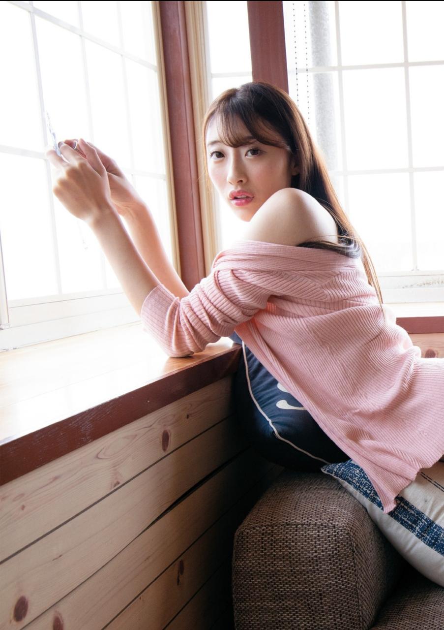 星宮一花 写真集「Dreamy Dreamy」86P