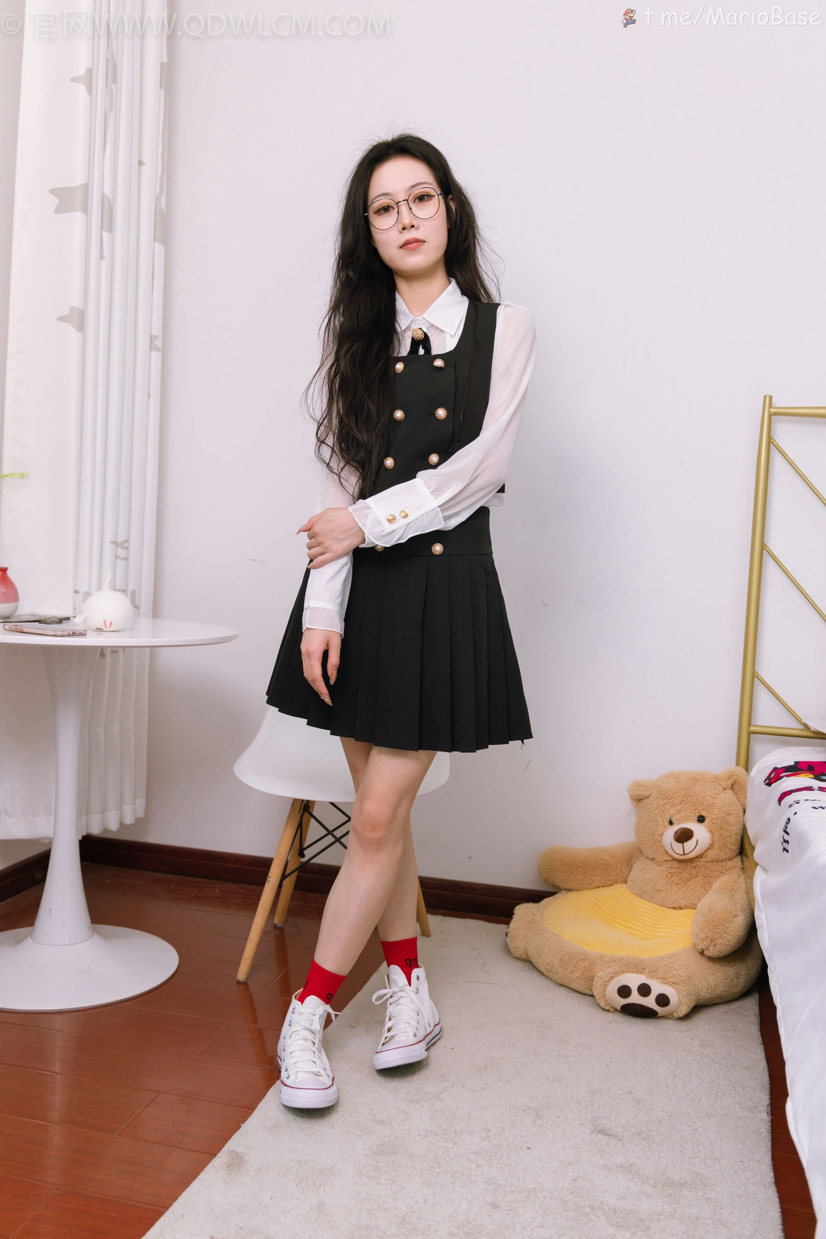物恋传媒 NO.1443 康康-兔年小红袜 [159P1V]
