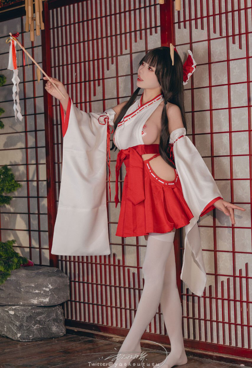 咬一口兔娘 - 狐之灵梦