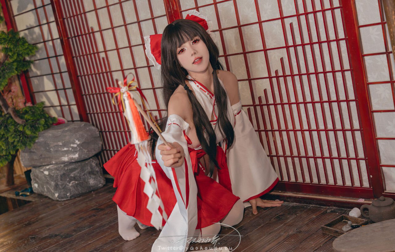 咬一口兔娘 - 狐之灵梦