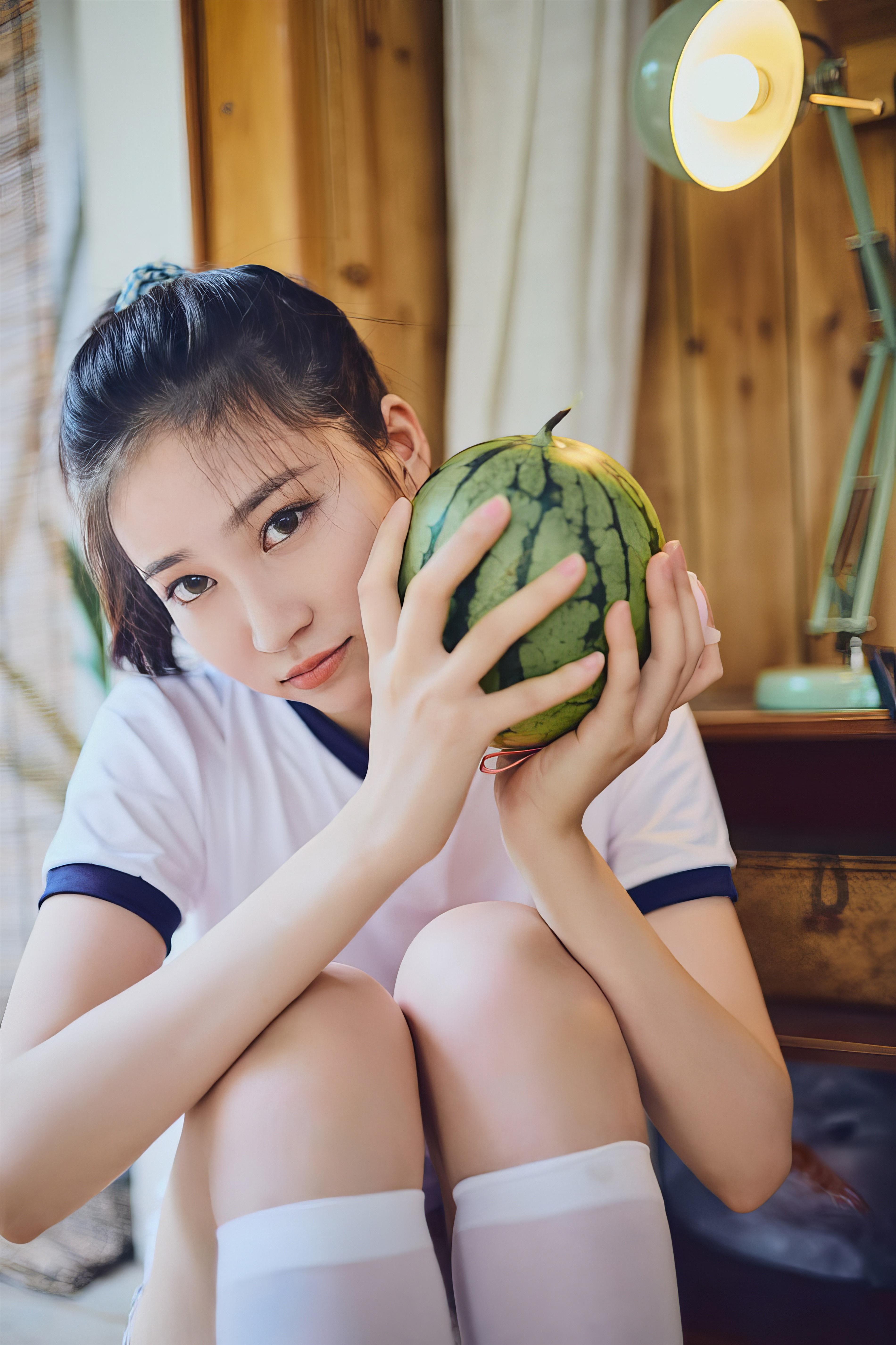 年年 - 运动服 42P