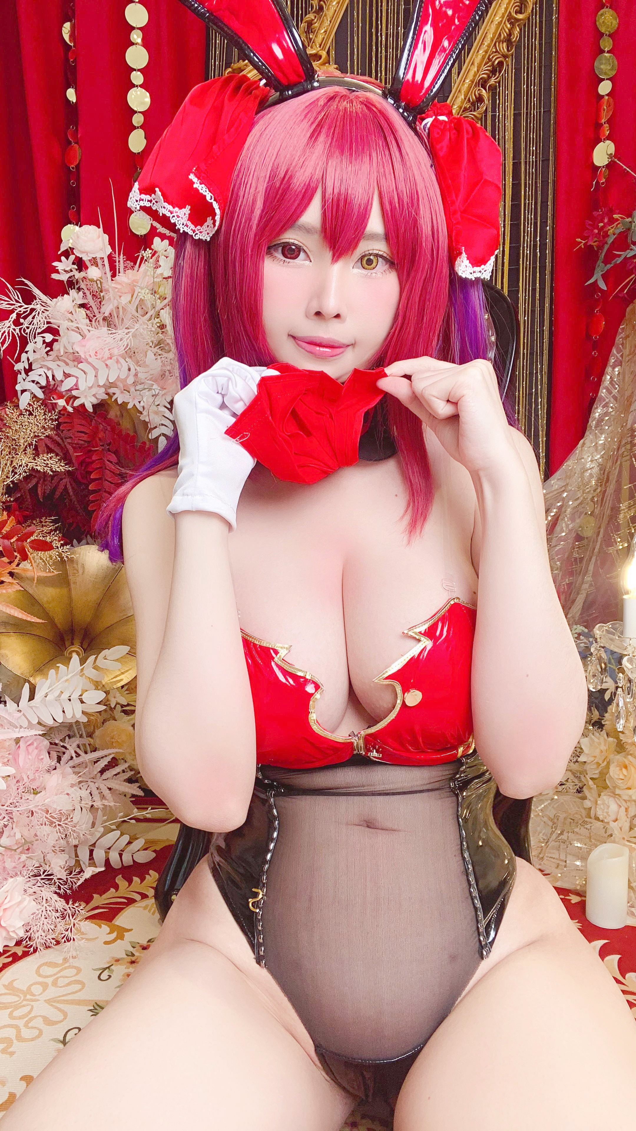 Kaya Huang - Houshou Marine Bunny girl