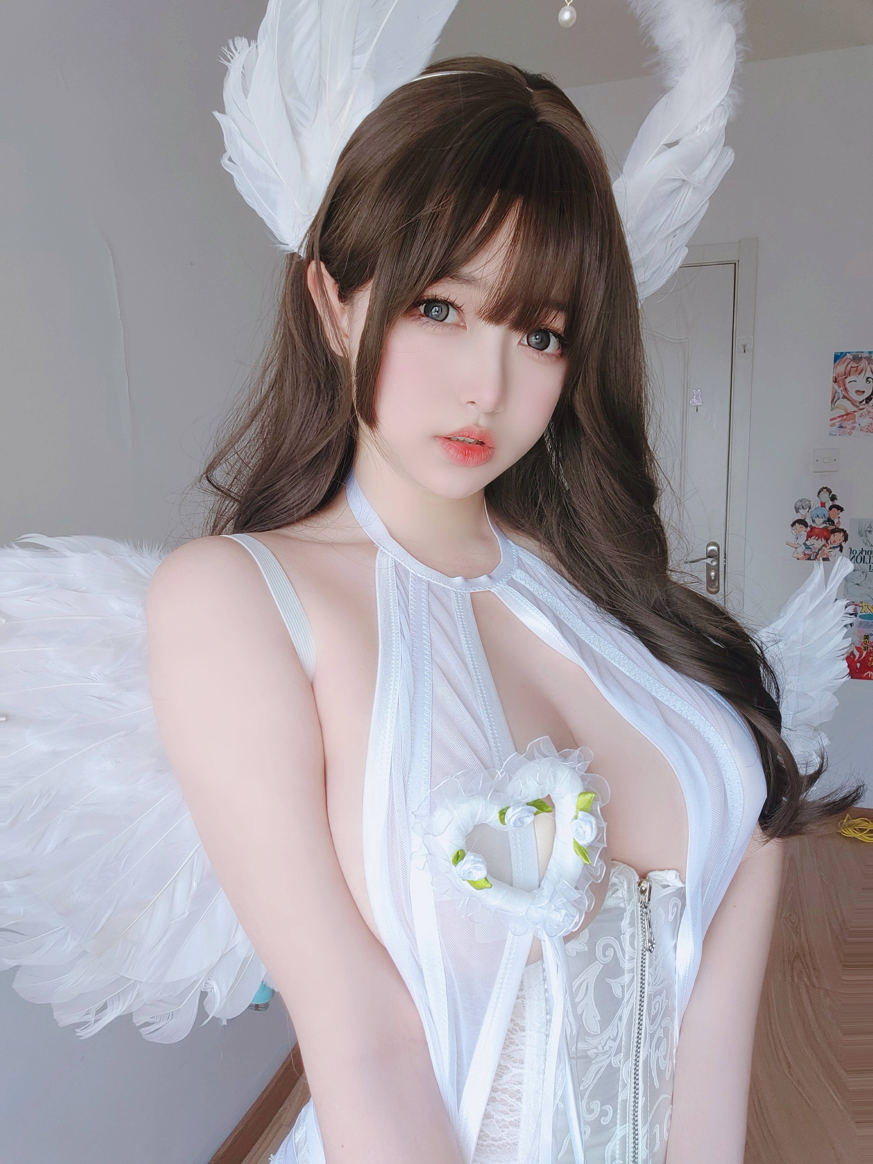 女主K 工口天使