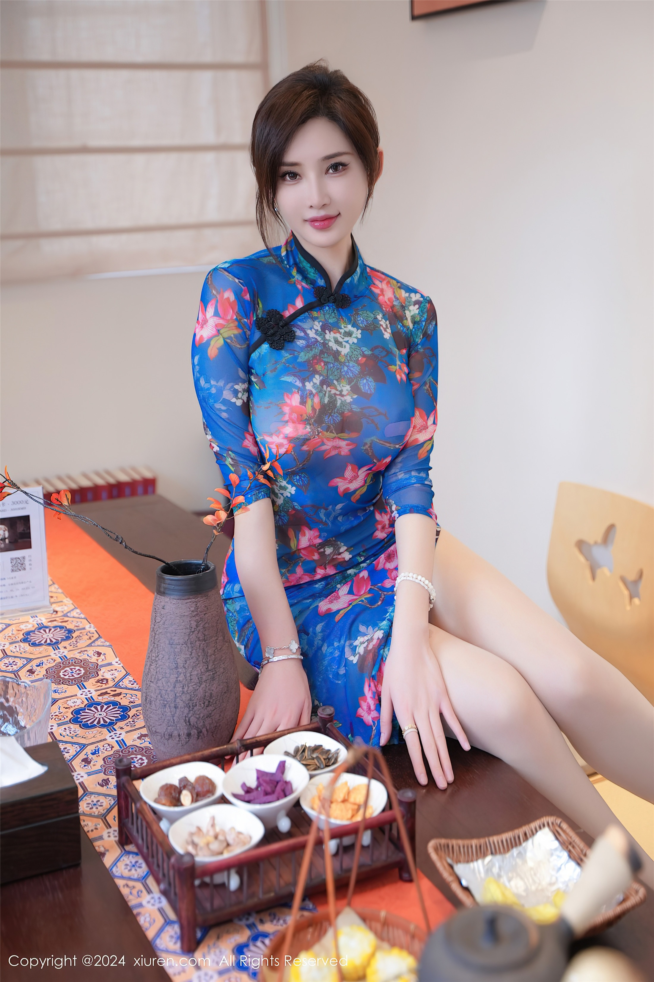 Xiuren] NO.8127 Carol Zhou Yanxi X 73P