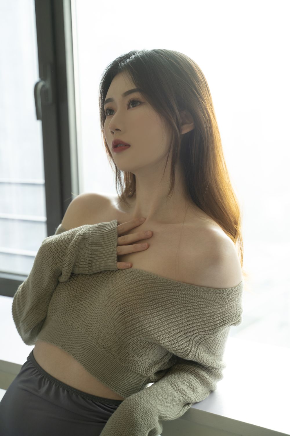 摄影师翎梵-熙涵 - 妹妹毛衣 [64P-737MB]