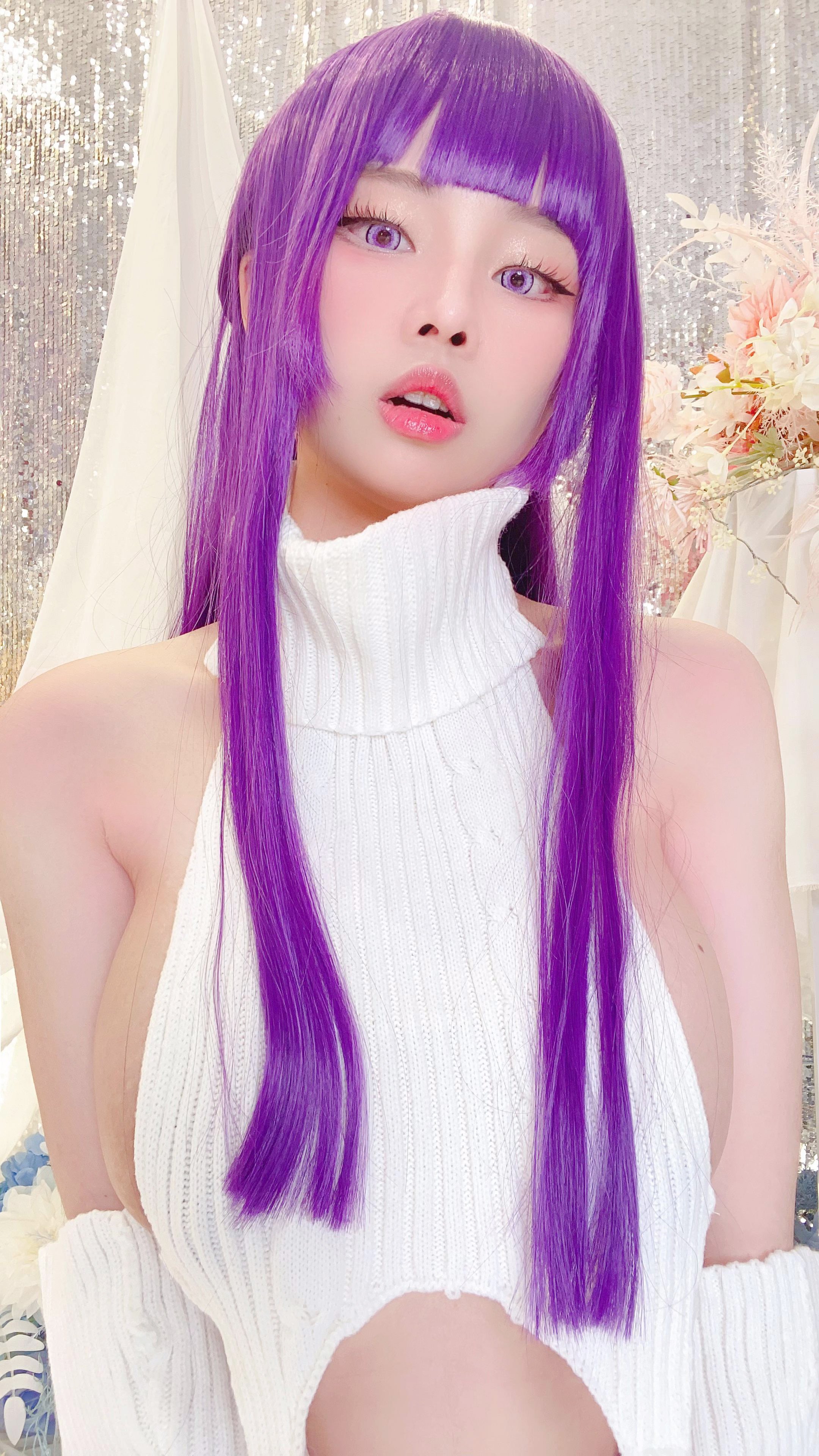 คายา หวง - เฟิร์น เซ็กซี่ สเวตเตอร์