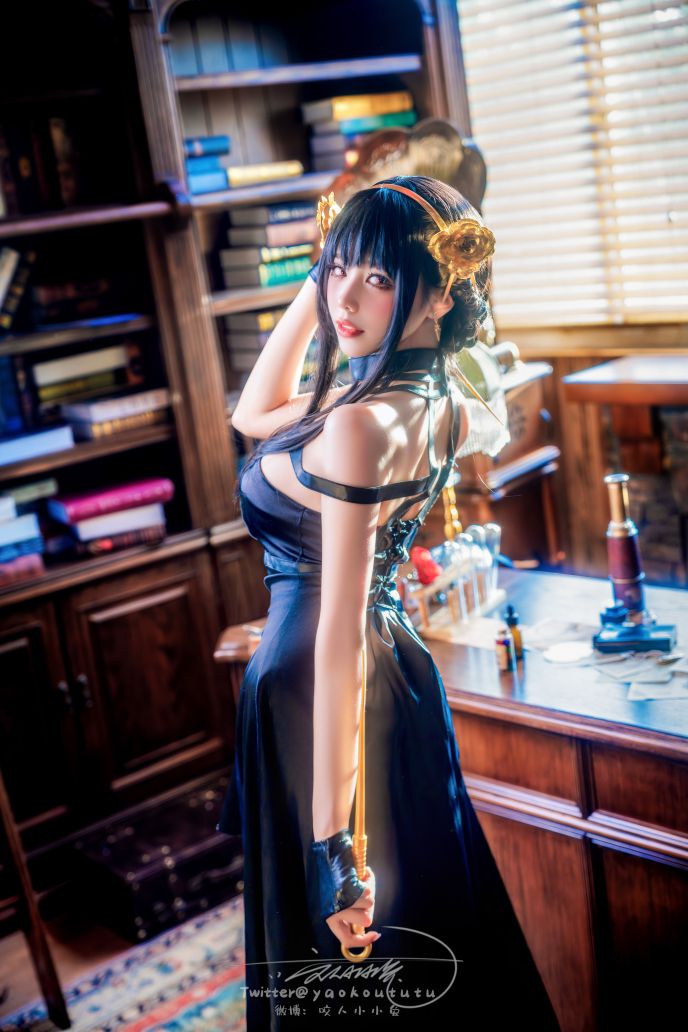咬人小小兔(咬一口兔娘) - 3月作品 约尔太太 [80P1V-1.46G]